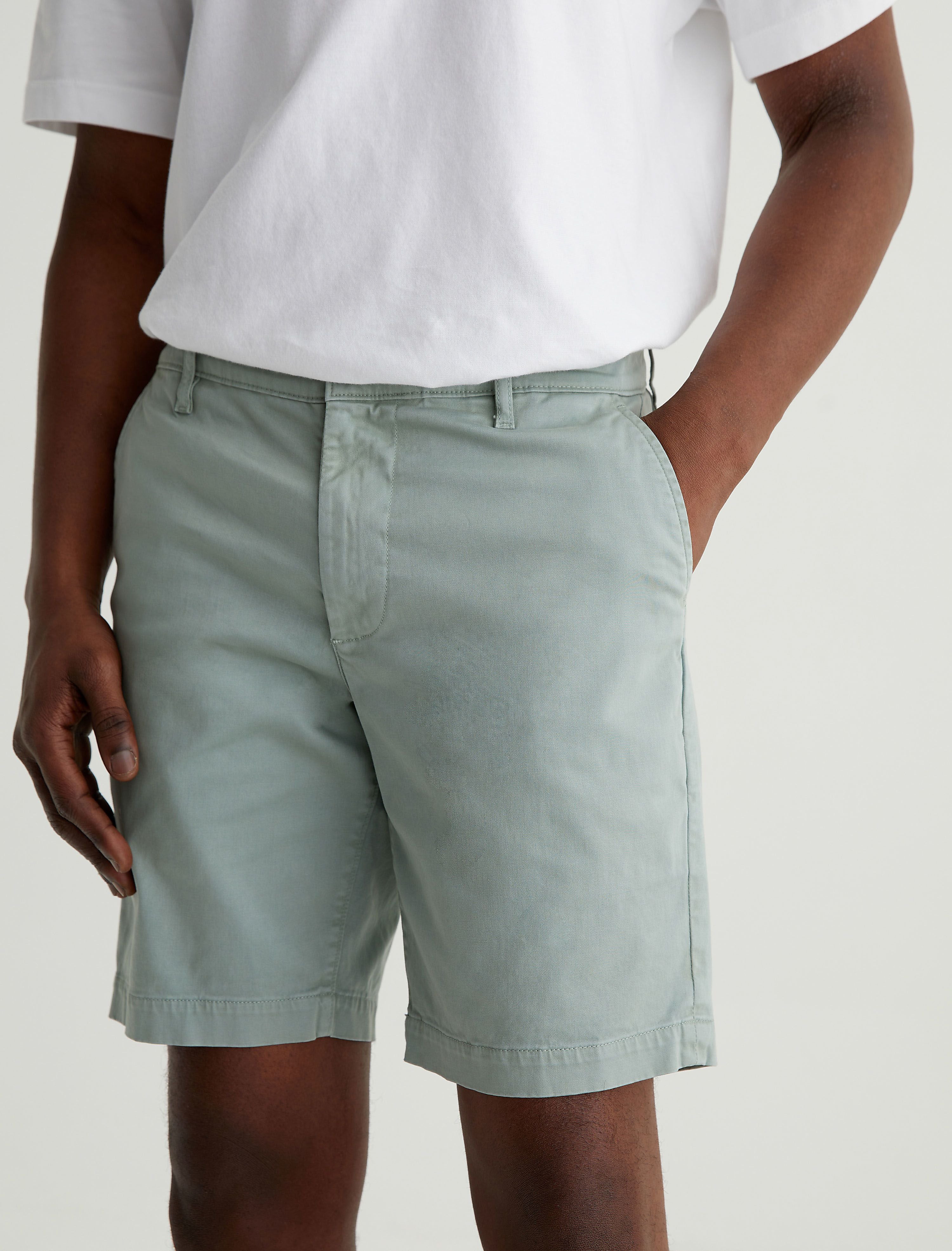 Men Wanderer Short Sulfur Matcha Latte