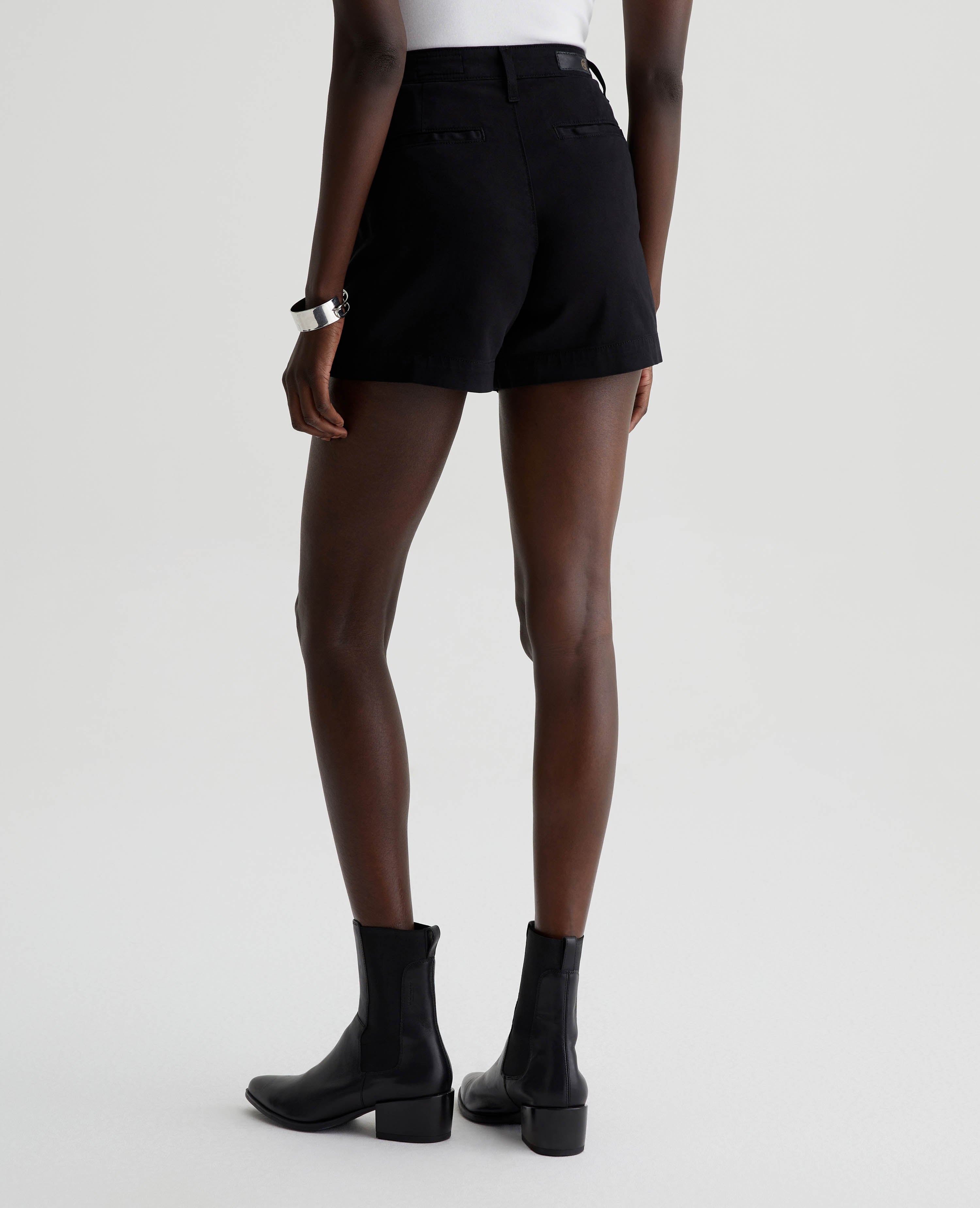 Womens Caden Short Super Black