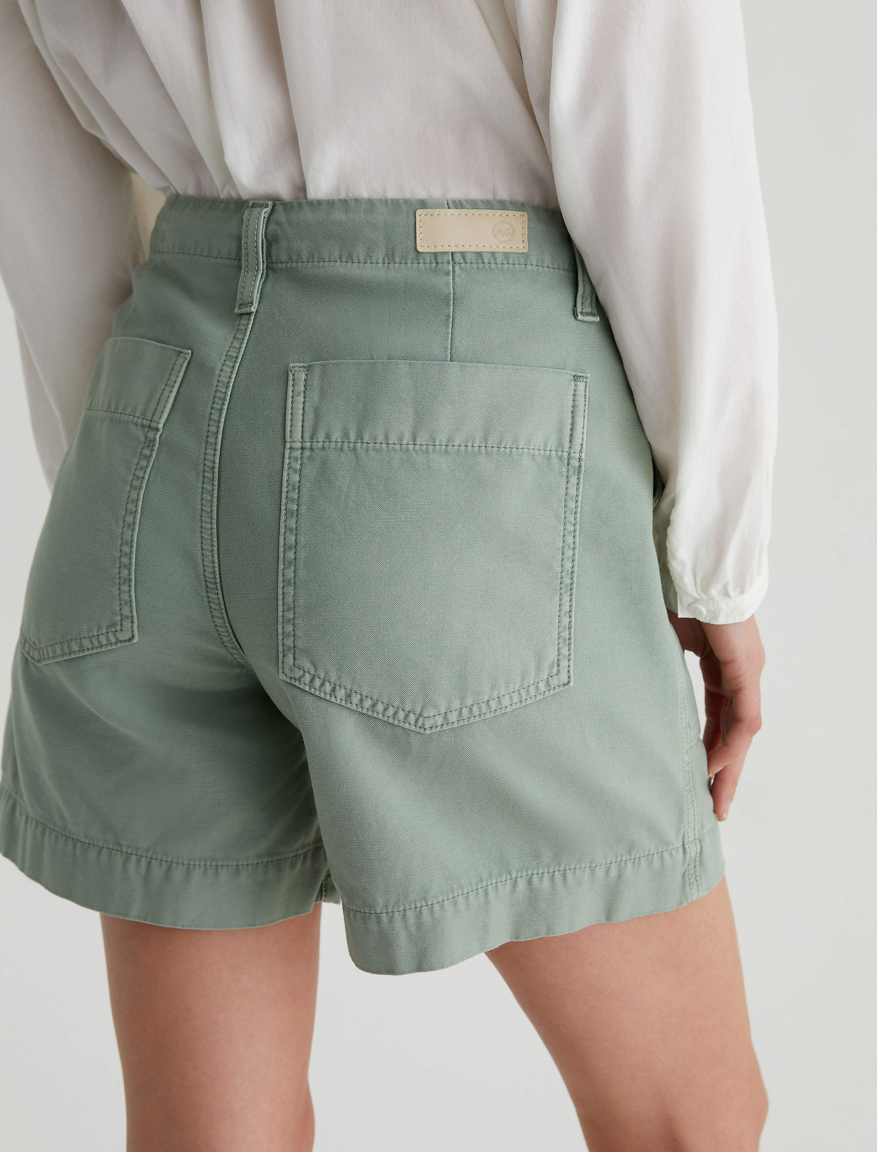 Women Rosa Short Sulfur Matcha Latte