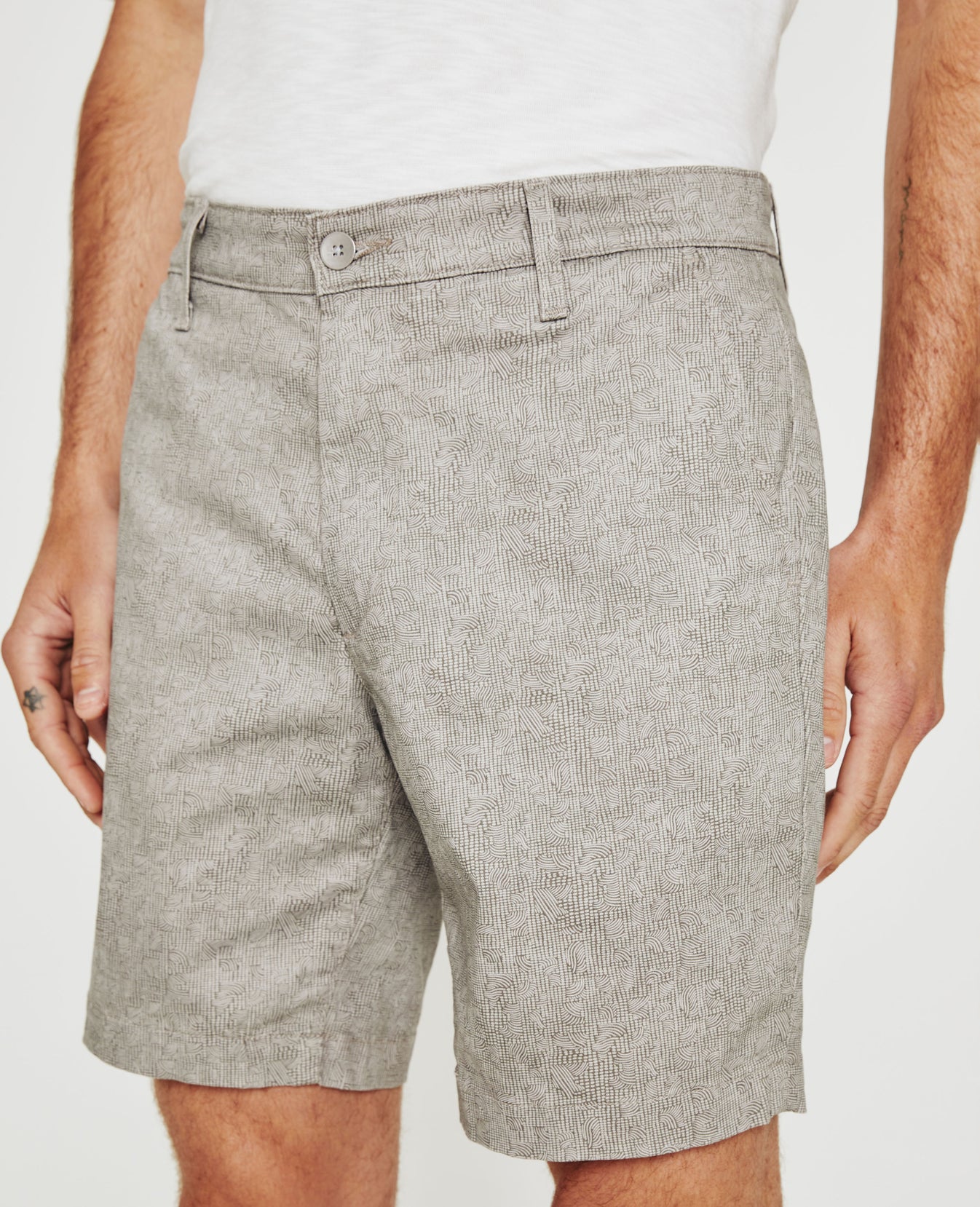 Wanderer Short Tupelo Taupe Multi mens Bottom Photo 3