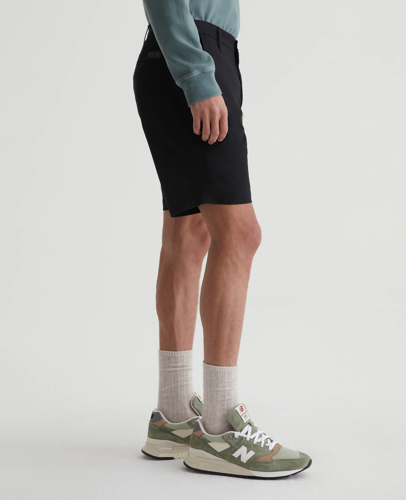 Wanderer Performance Short True Black Mens Bottom Photo 4