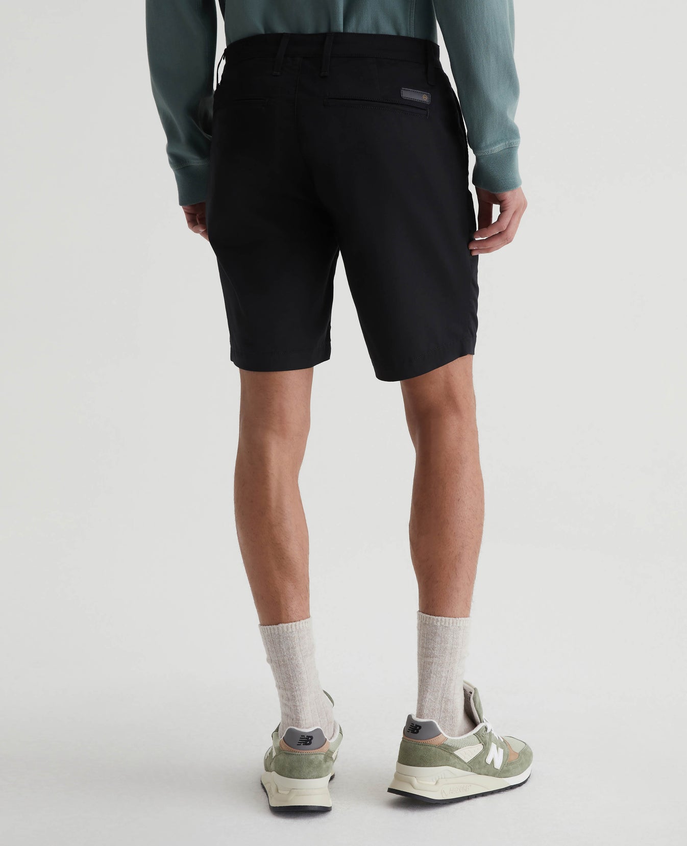Wanderer Performance Short True Black Mens Bottom Photo 6