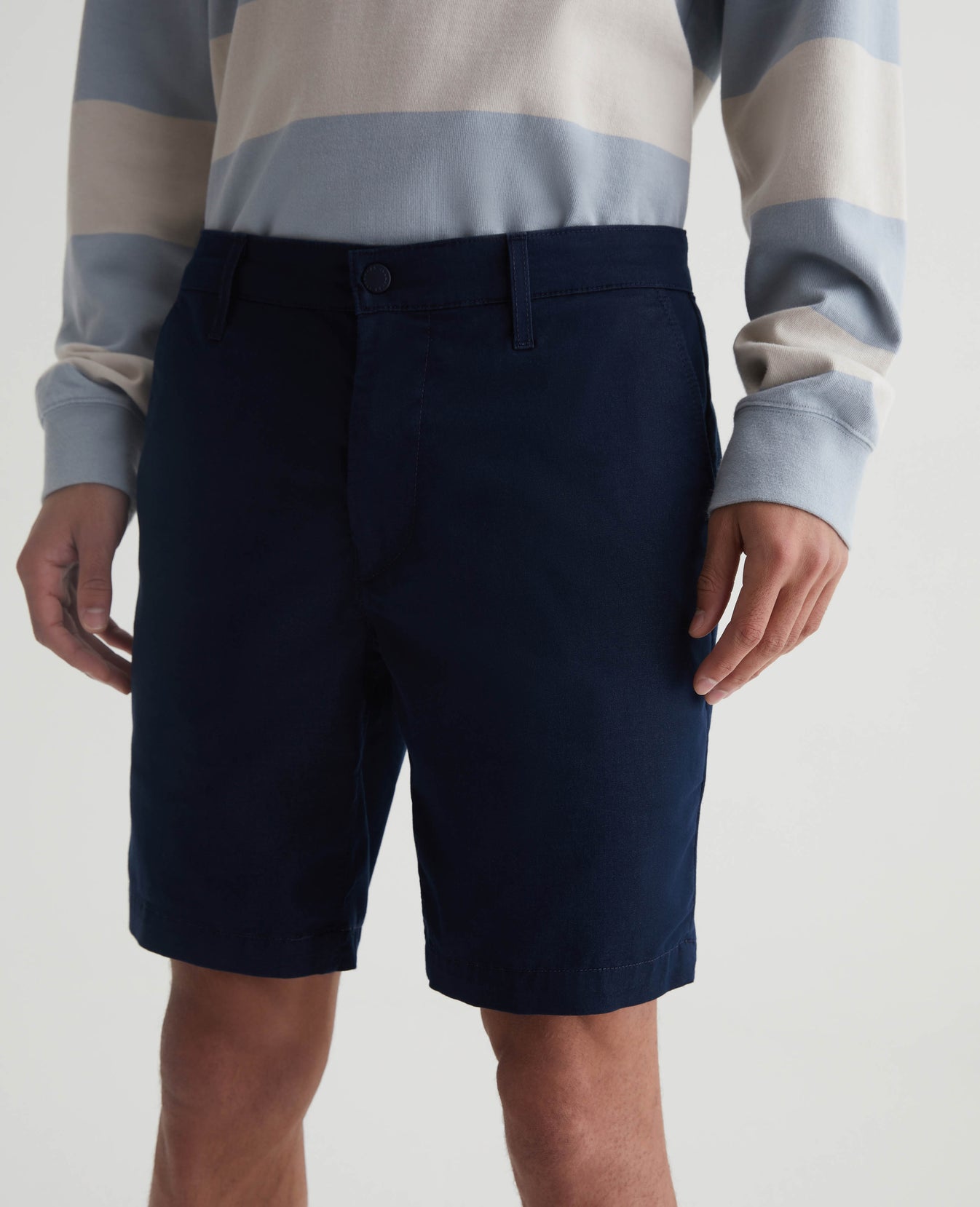 Wanderer Performance Short Bay Bridge Mens Bottom Photo 3