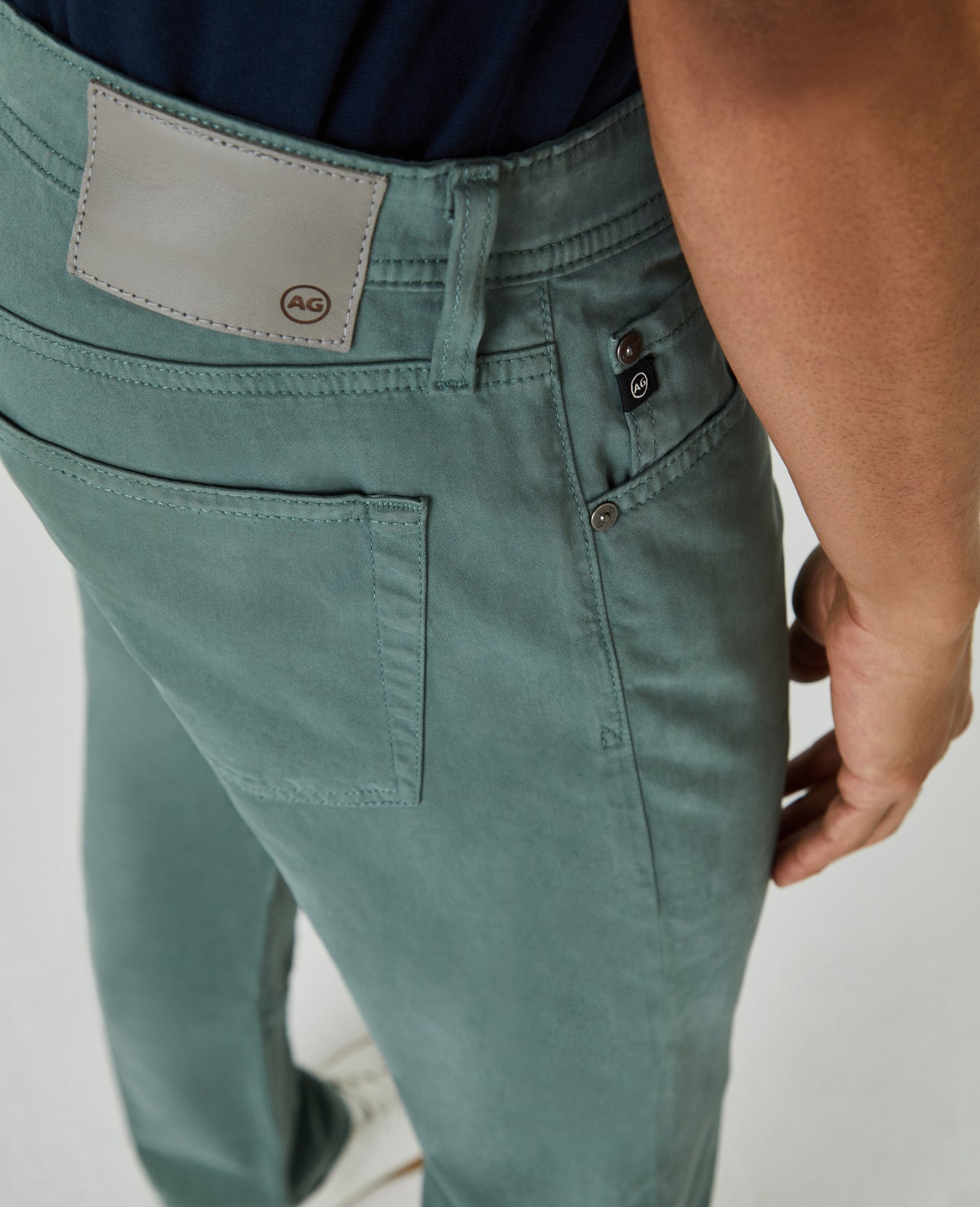 Tellis Fresh Thyme Modern Slim Men Bottoms Photo 6