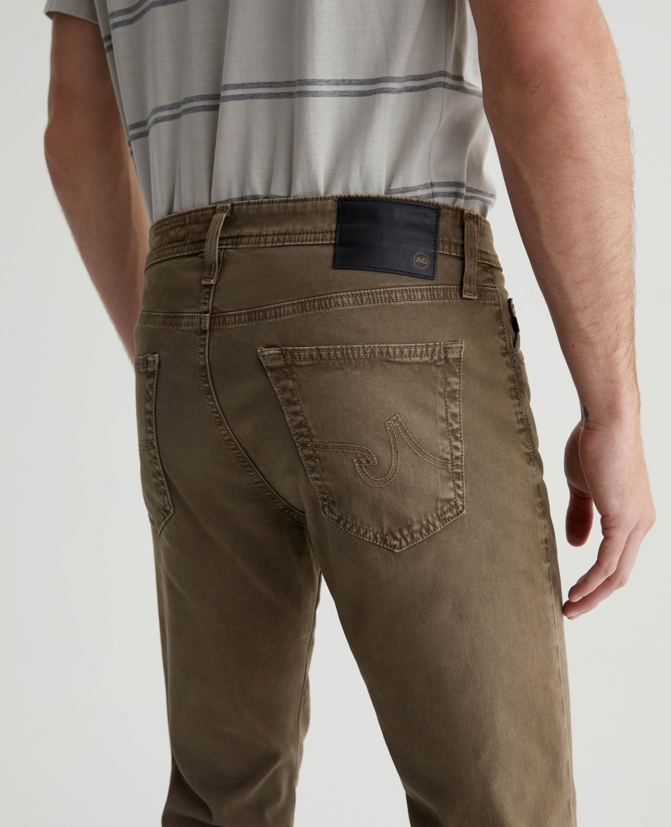 Tellis SUD Sulfur Cedarwood Mens Bottom Photo 5