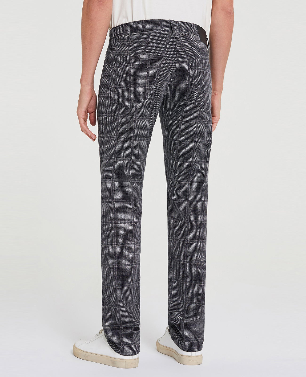 Tellis Glen Plaid Pure Black Modern Slim Men Bottoms Photo 2