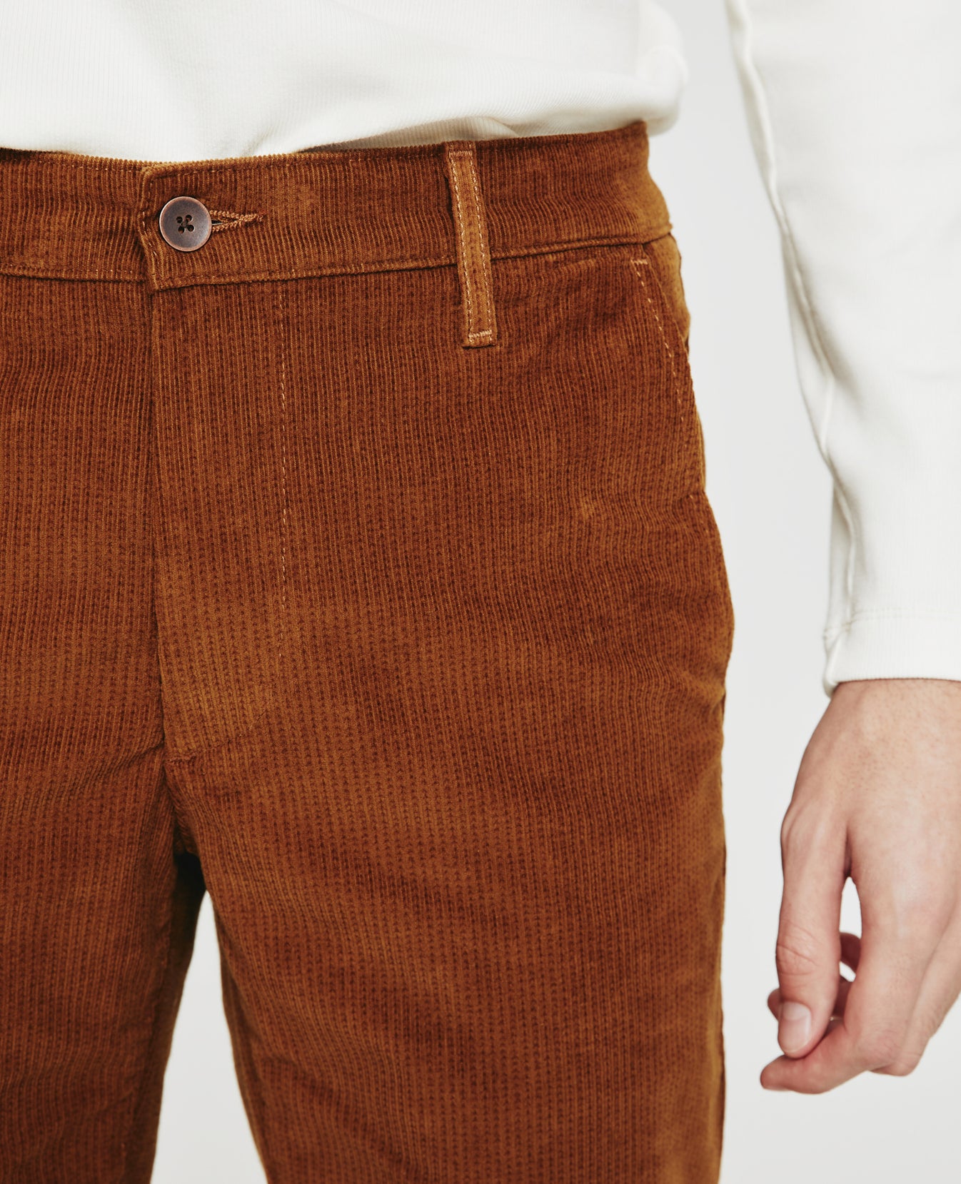 Marshall Sylvan Roasted Seed Corduroy Modern Slim Trouser Men Bottoms Photo 2