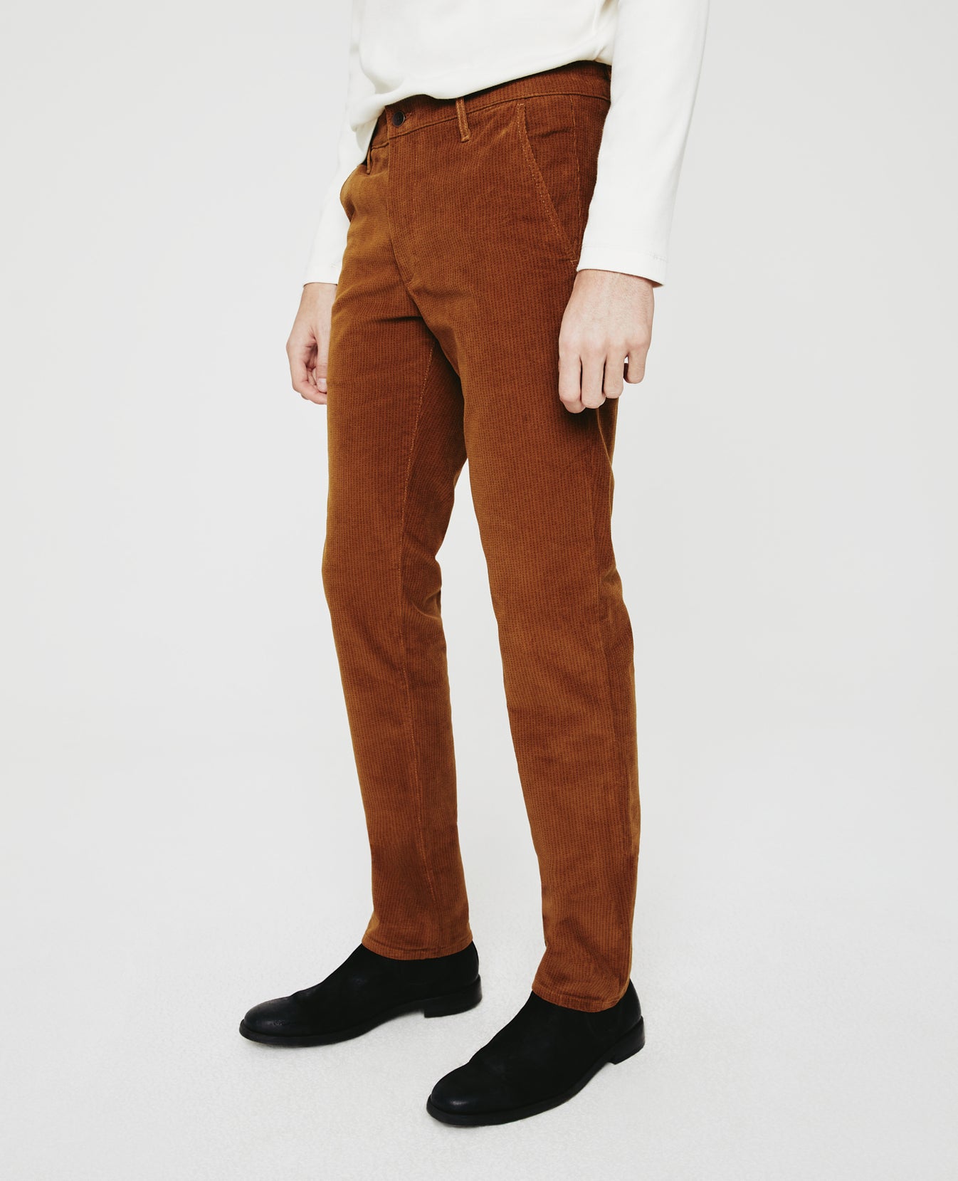 Marshall Sylvan Roasted Seed Corduroy Modern Slim Trouser Men Bottoms Photo 4