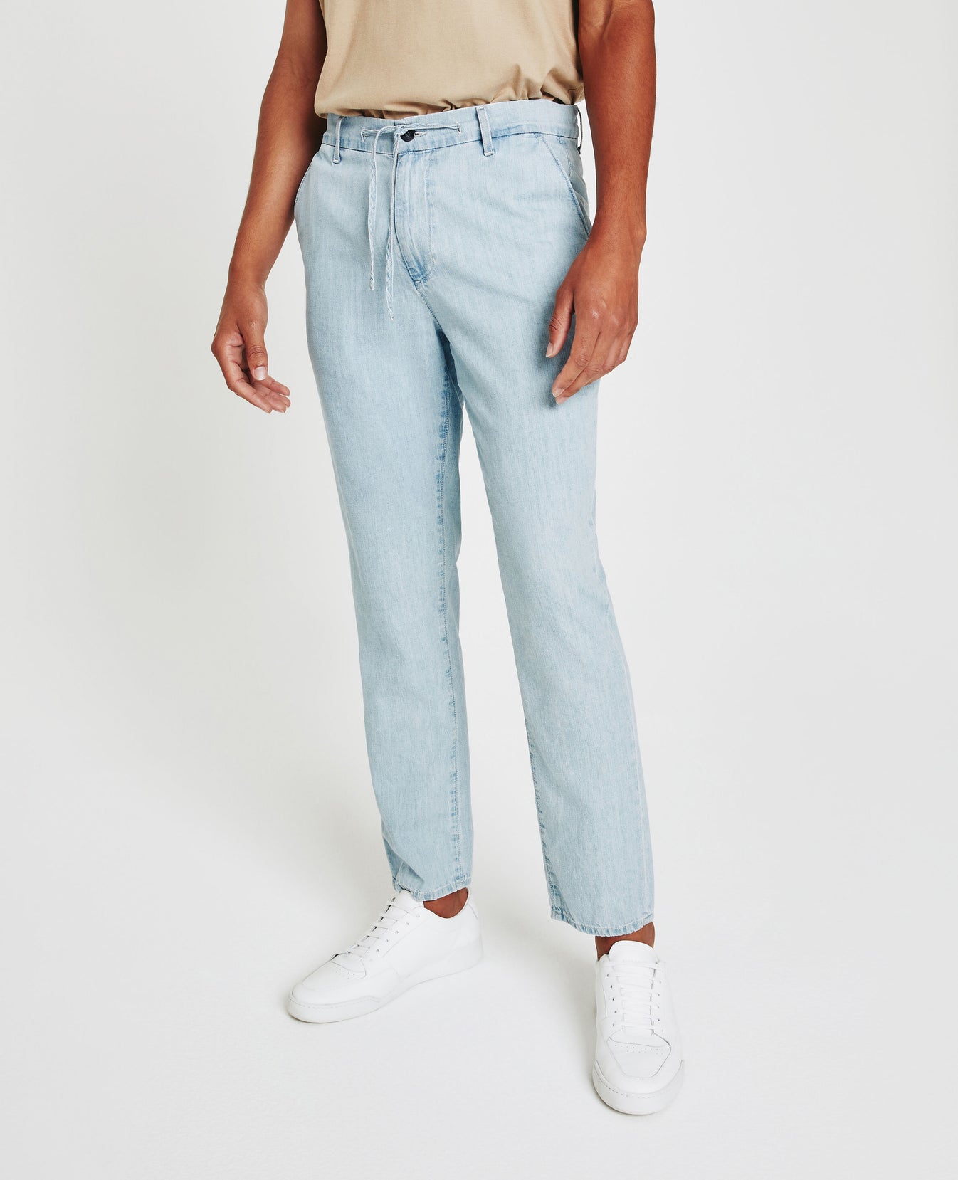 Wells Trouser Vicente Relaxed Tapered Men Bottoms Photo 4
