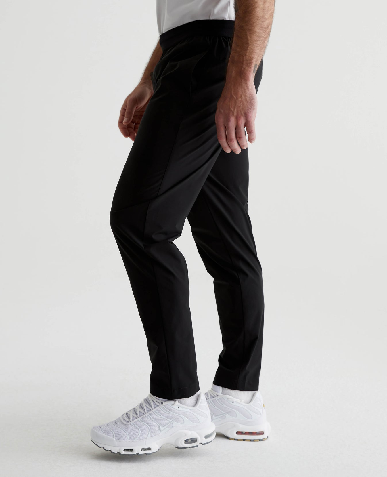 Sprint Active True Black Mens Bottom Photo 5