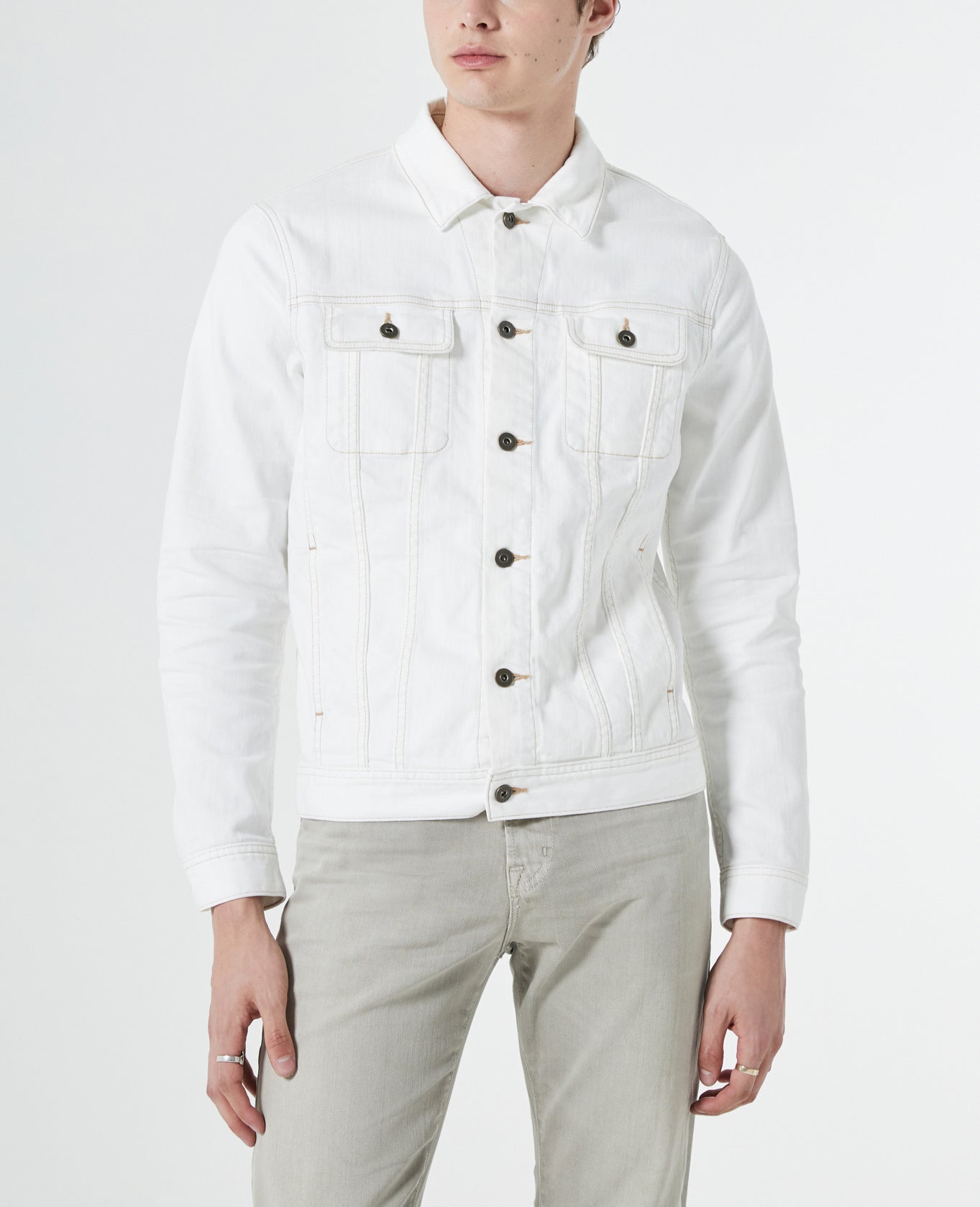 ロンハーマン　定価50,600円White Denim Jacket 新品未使用 ロンハーマン 定価50,600円White Denim Jacket 新品未使用 ホワイト