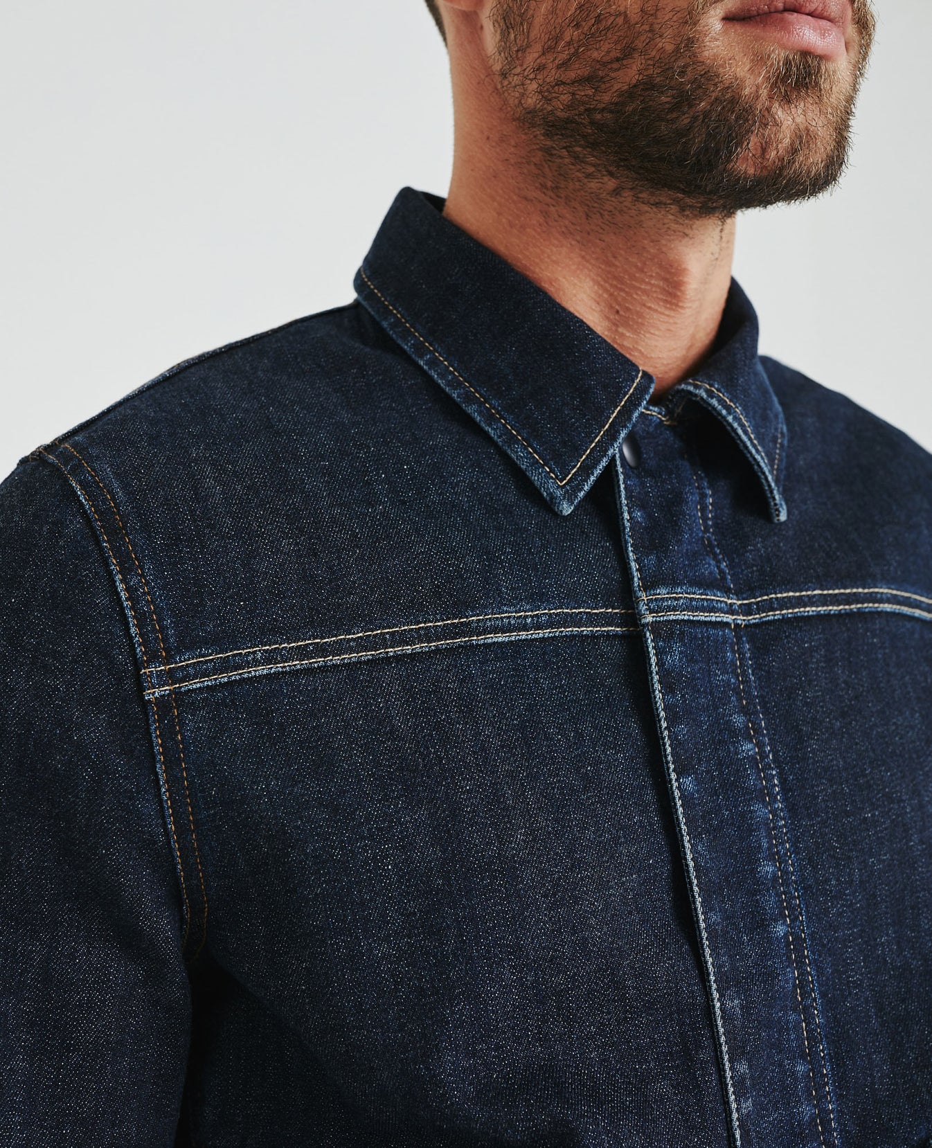 Icon Bomber 3 Years Parallel Bomber Men Tops Photo 6