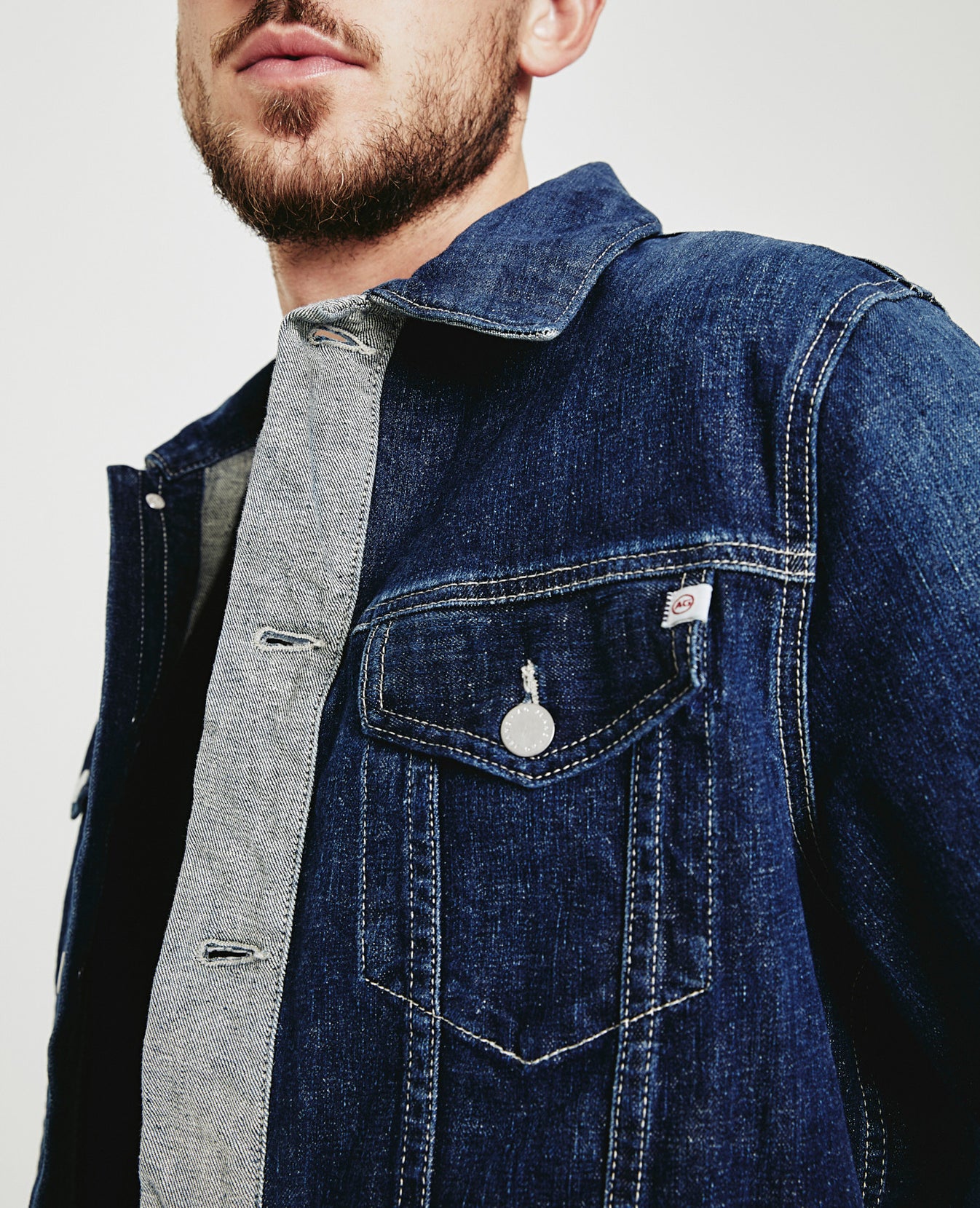 Dart Jacket Carlsbad Classic Trucker Jacket Men Tops Photo 2