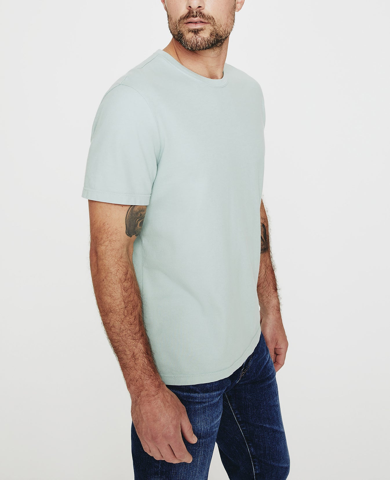 Bryce Crew Sky Bend Classic Fit Crew Neck Men Tops Photo 1