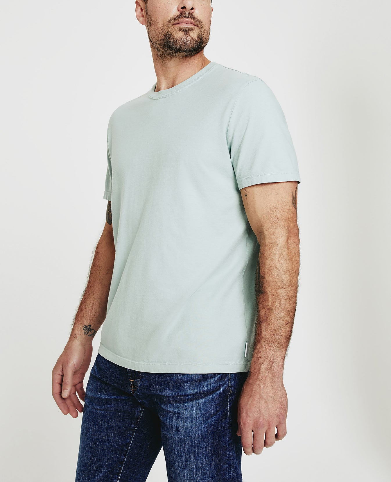 Bryce Crew Sky Bend Classic Fit Crew Neck Men Tops Photo 3