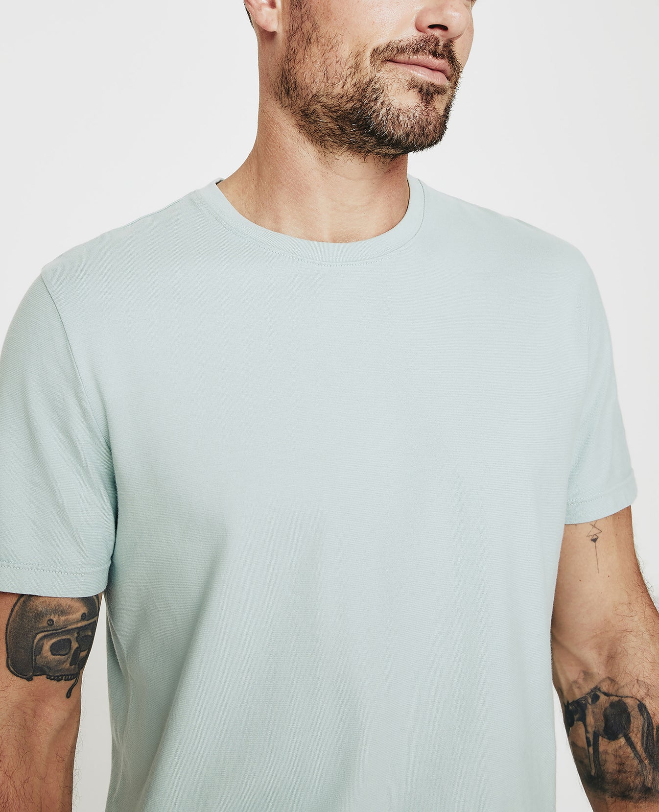 Bryce Crew Sky Bend Classic Fit Crew Neck Men Tops Photo 6