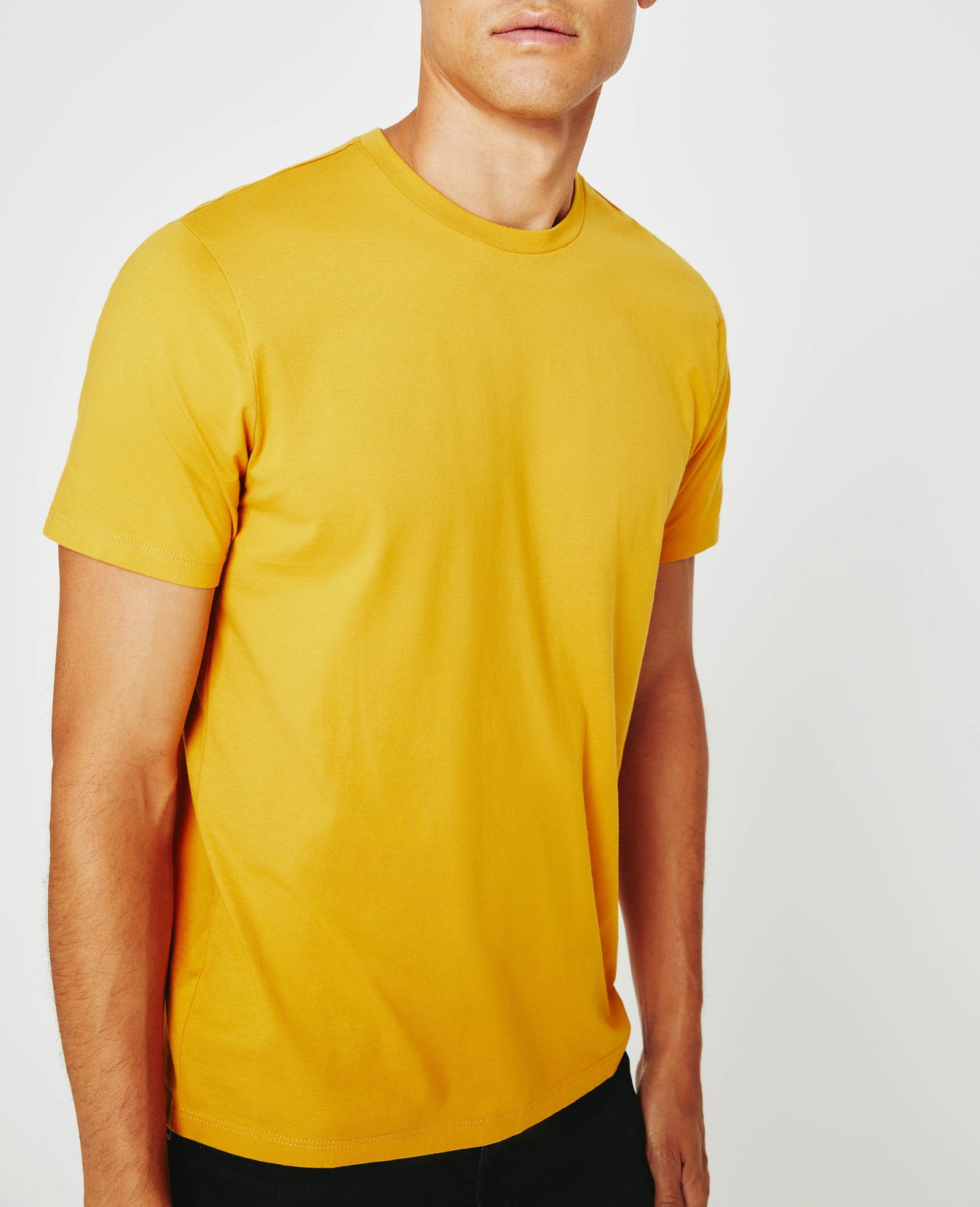 Bryce Crew Modern Copper Classic Crew Neck Men Tops Photo 6