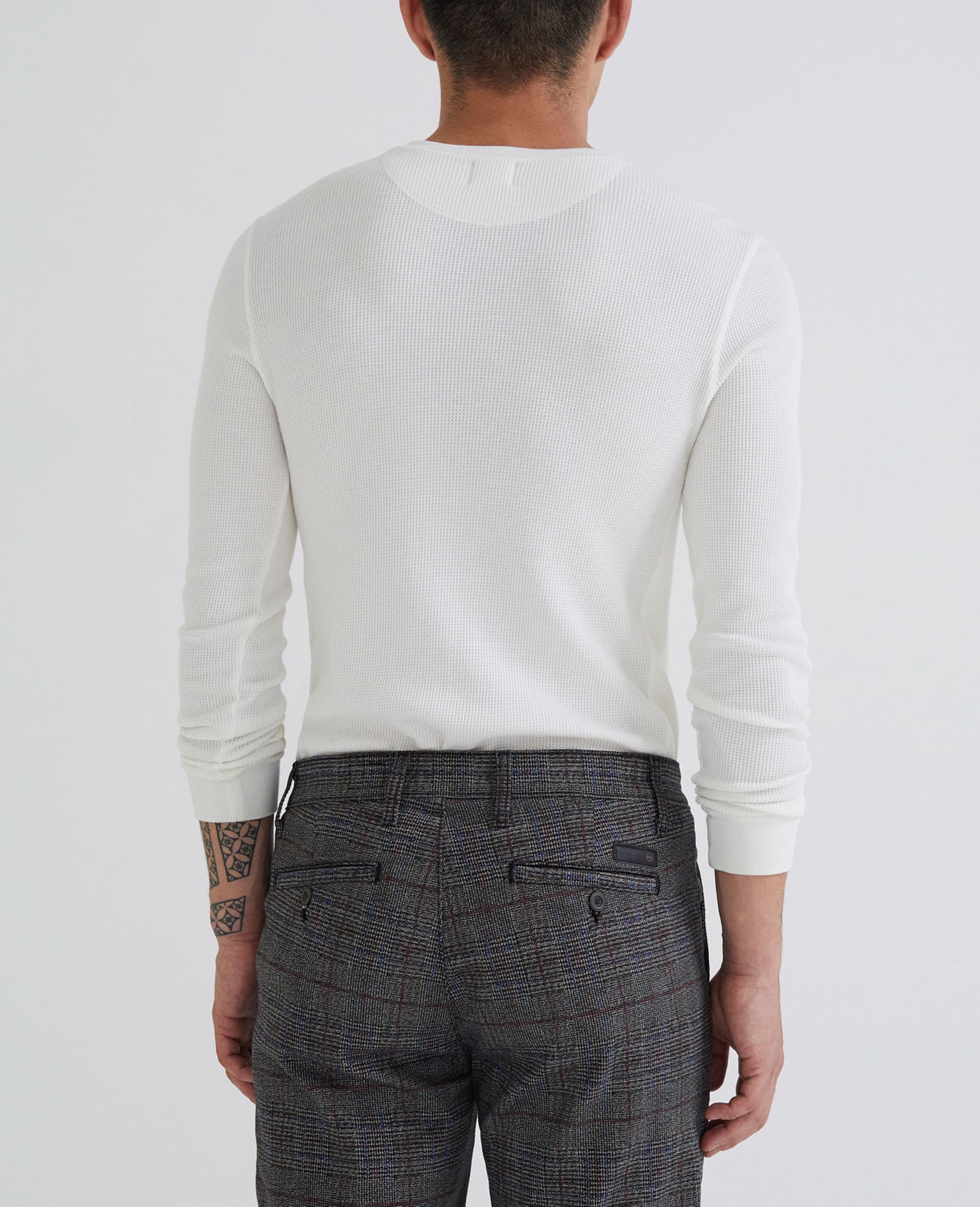 Kipp Crew Ivory Dust Crew Neck Tee Men Tops Photo 2