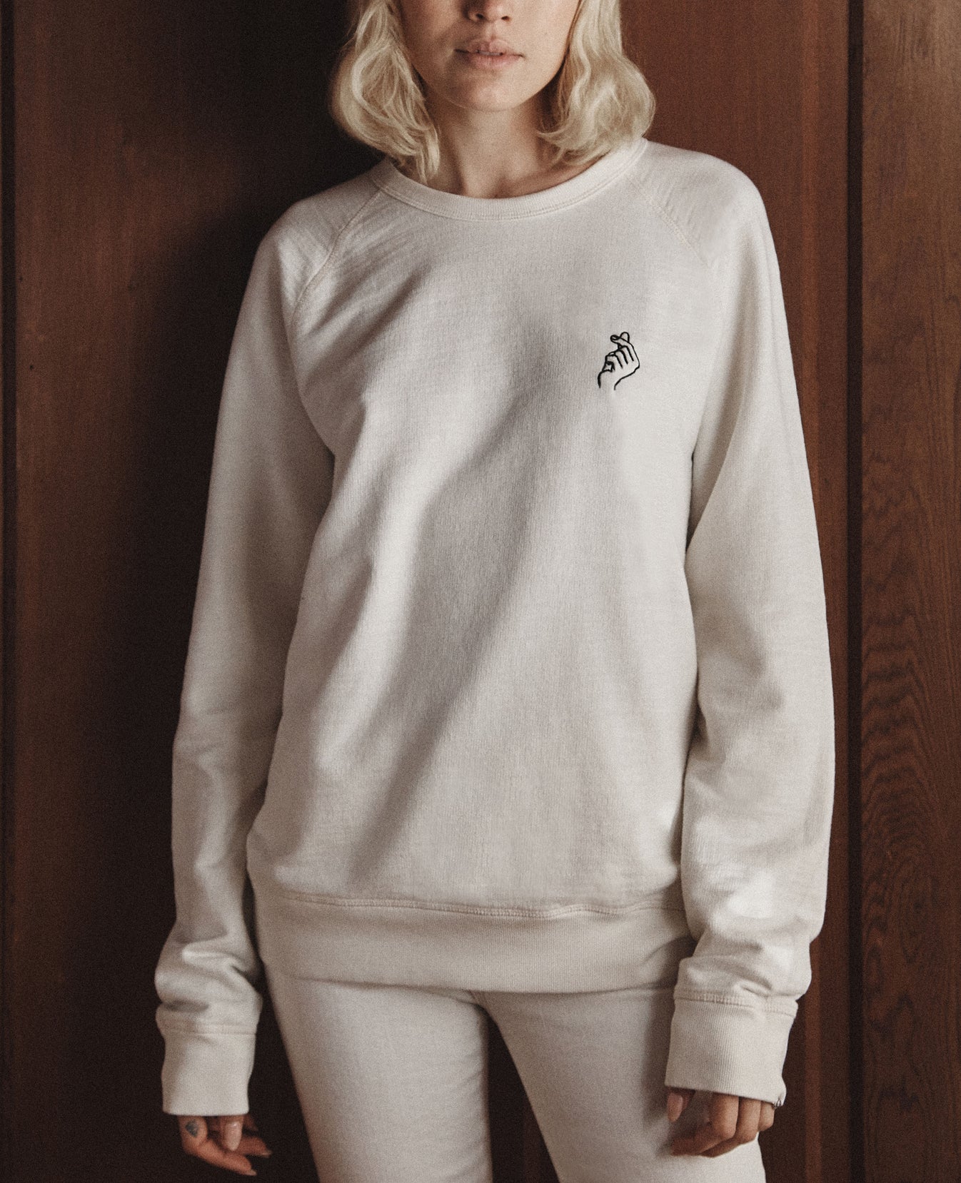 Siris Crew Finger Heart Ivory Dust/Black Love Me Capsule Men Tops Photo 3