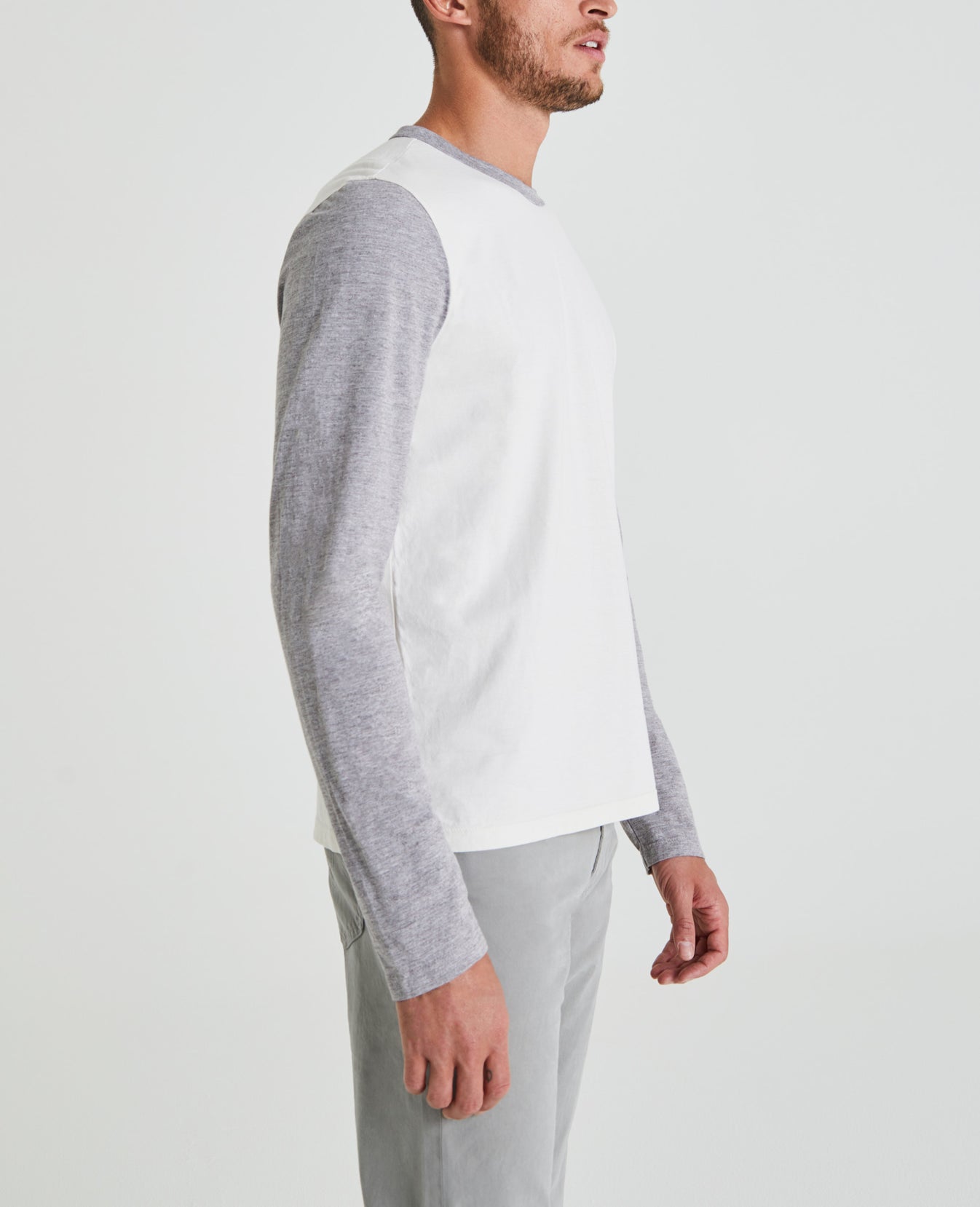 Clyde Split Hem Crew Ivory Dust Classic Fit Crew Men Tops Photo 3