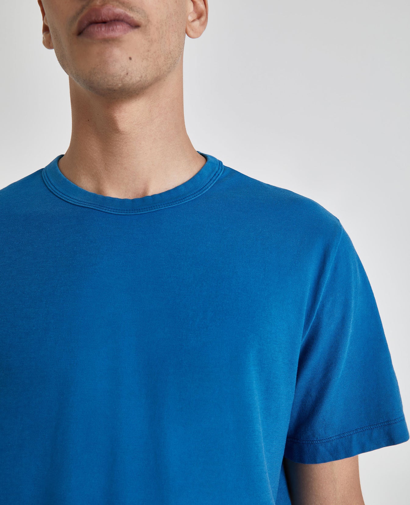 Beckham Crew Sulfur X Mariner Storm Classic Fit Crew Men Tops Photo 2