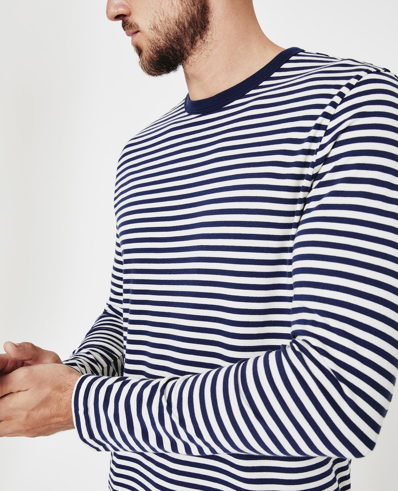 Beckham Long Sleeve Midnight Berlin/Ivory Dust Classic Fit Crew Men Tops Photo 2