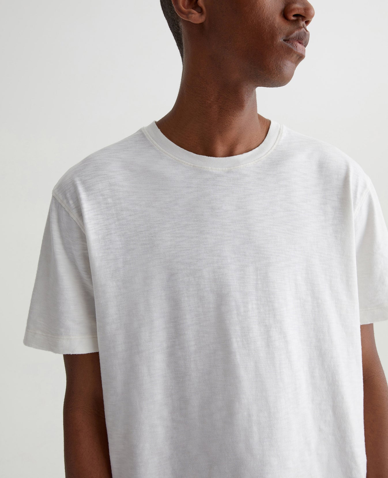Wesley Crew 5 Years True White Mens Top Photo 3