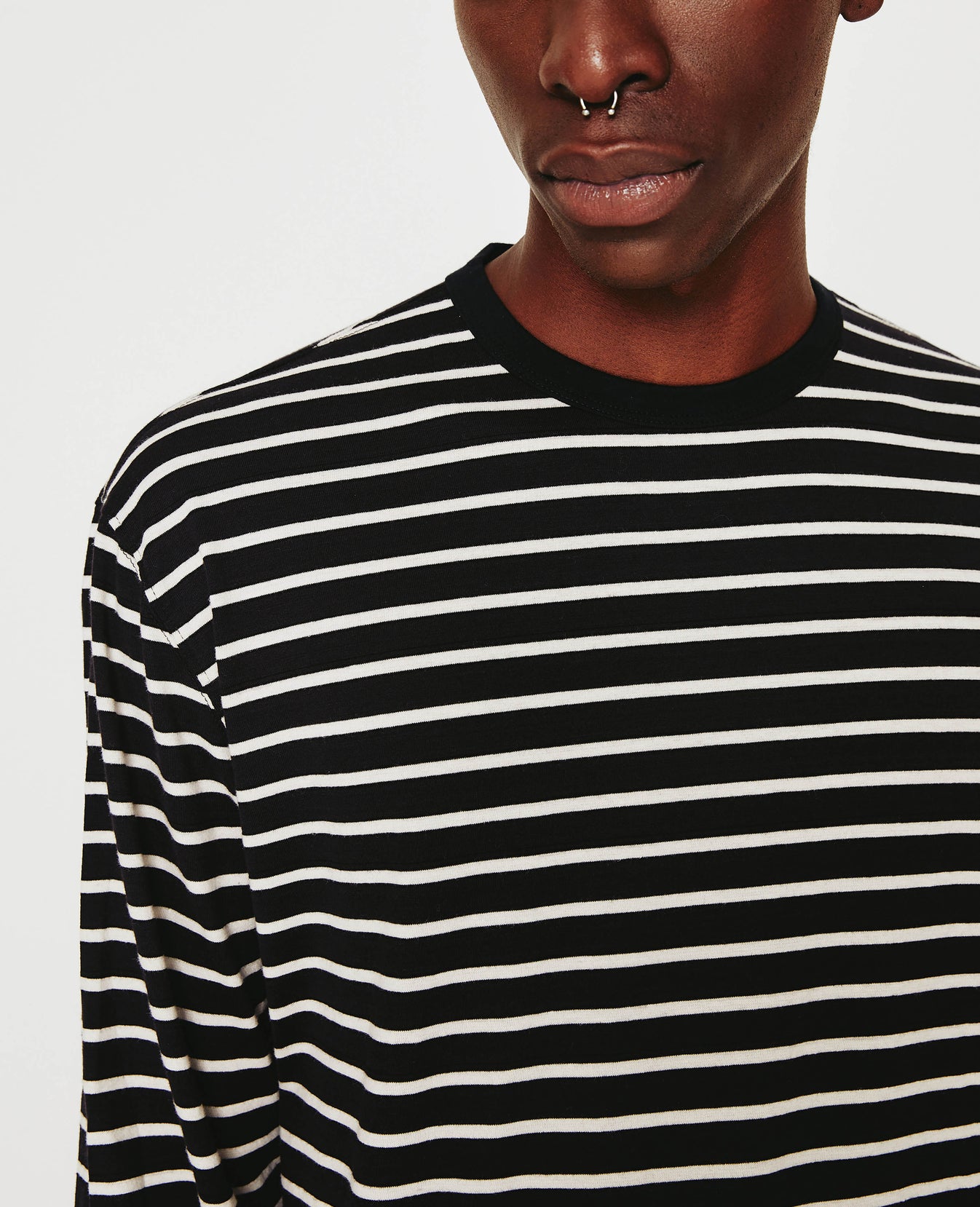 Wesley Pullover True Black Ivory Dust Mens Top Photo 4