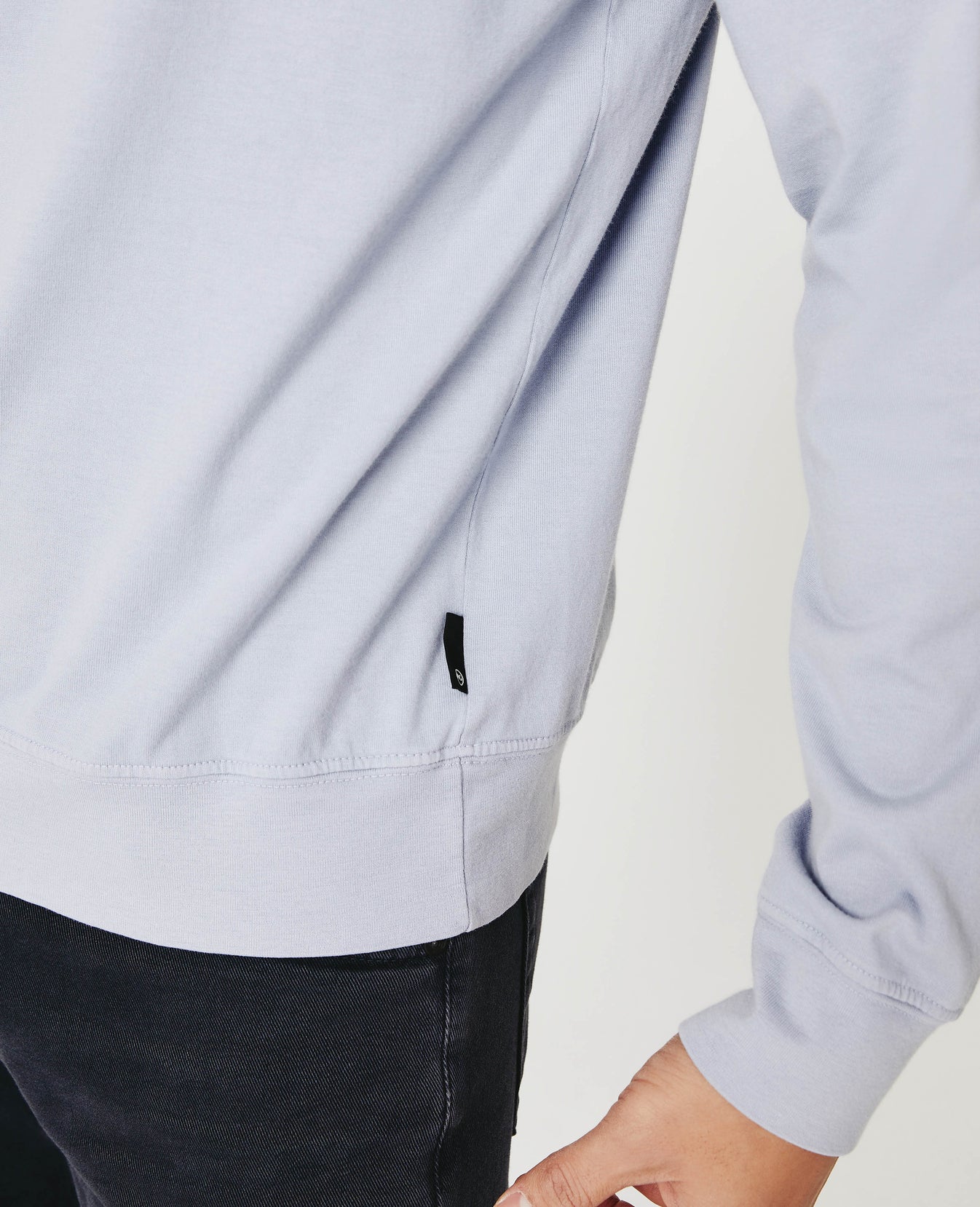 Wesley Pullover Flowing Breeze Mens Top Photo 5