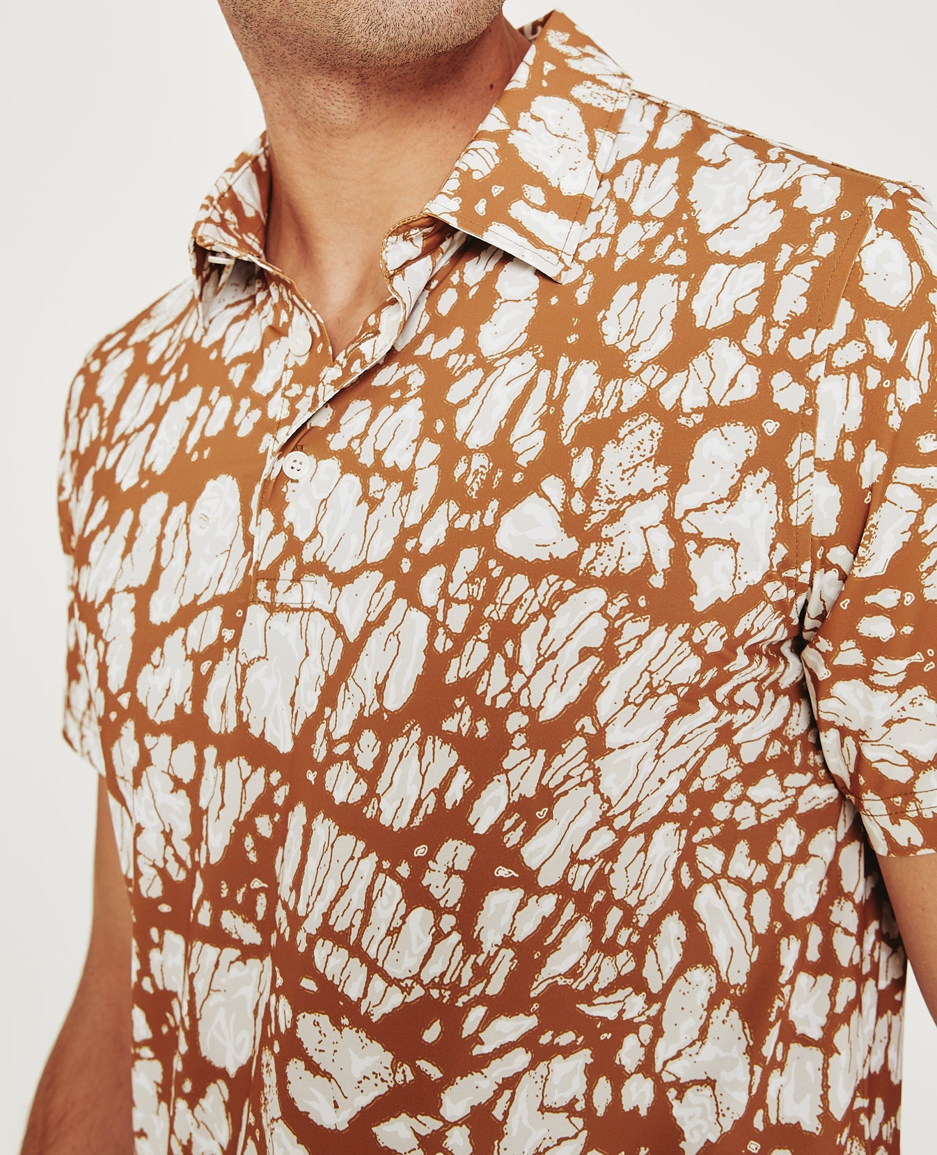 Bryce Polo AG Pebble Camel Multi Classic Short Sleeve Polo (Performance) Men Top Photo 3