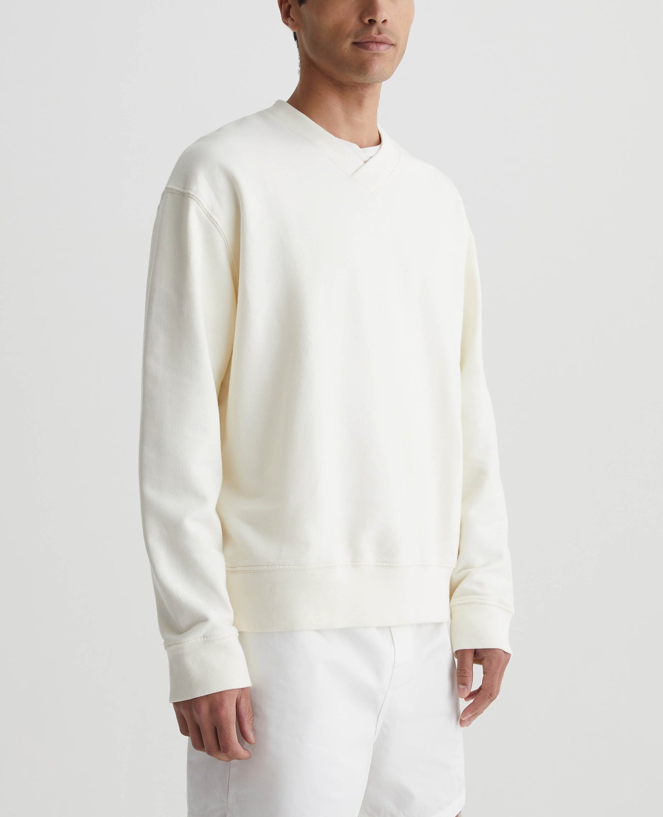 Arc Vee Ivory Dust Mens Top Photo 1