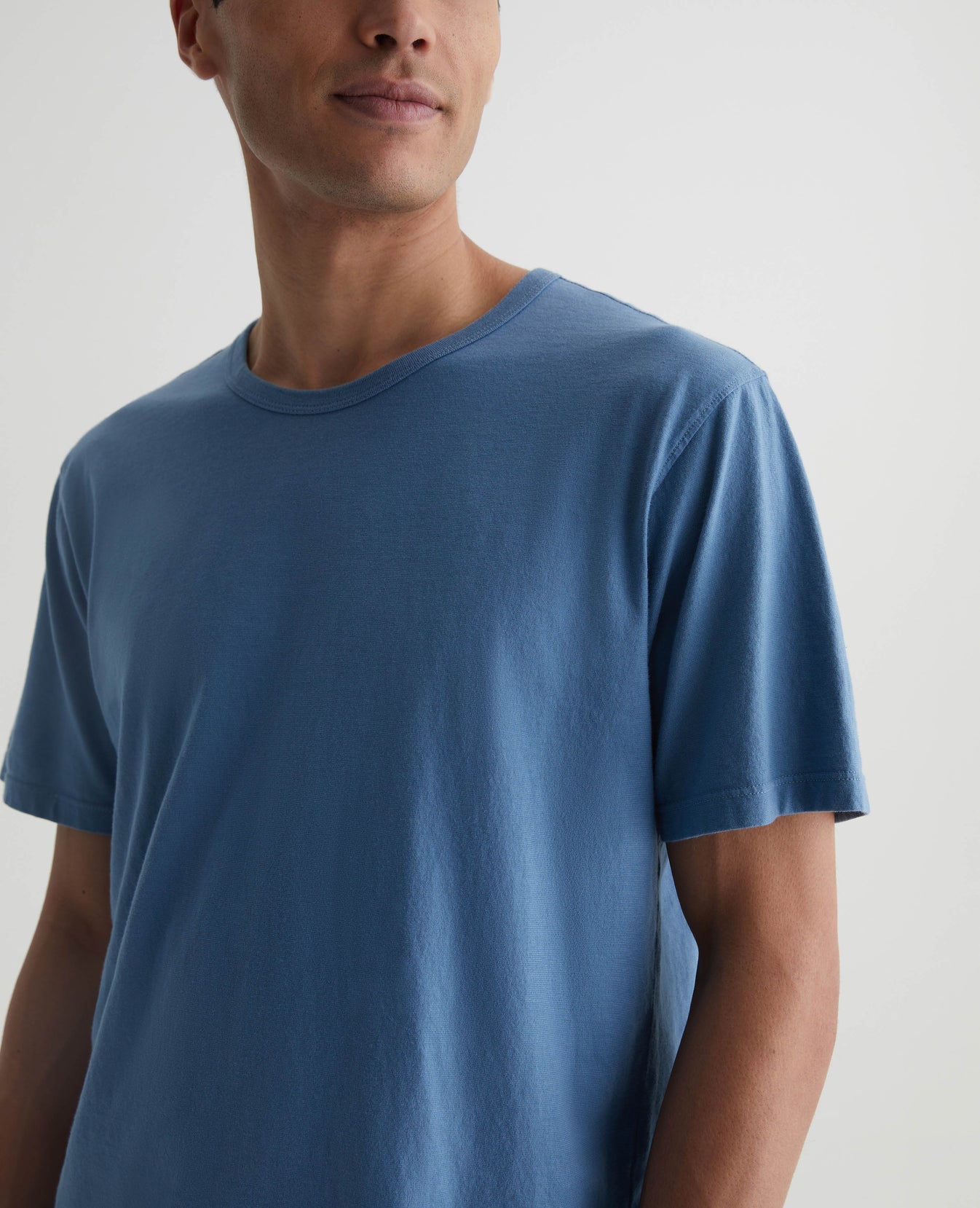 Bryce Crew Crystal Blue Mens Top Photo 3