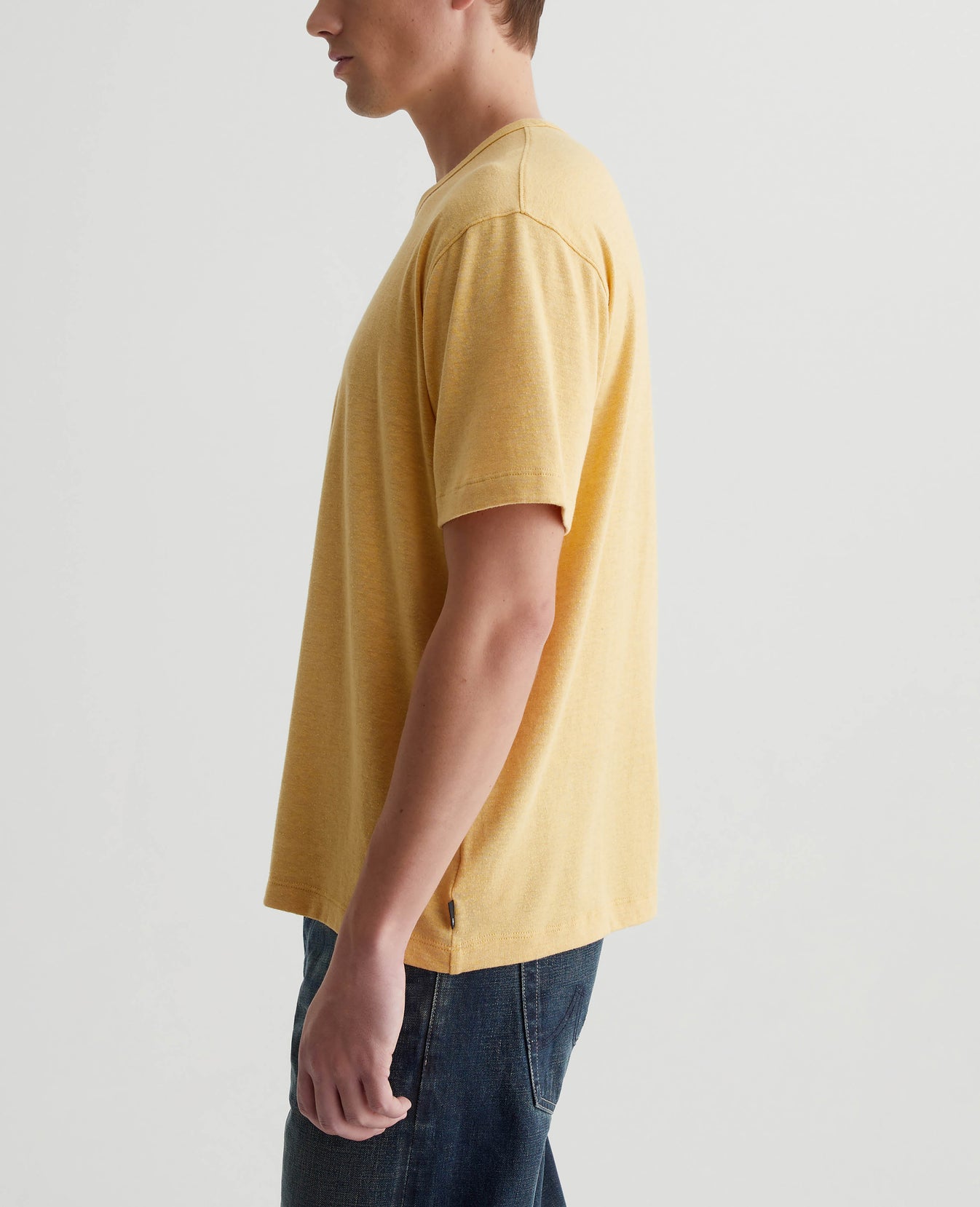 Wesley Crew Gold Coast Mens Top Photo 2