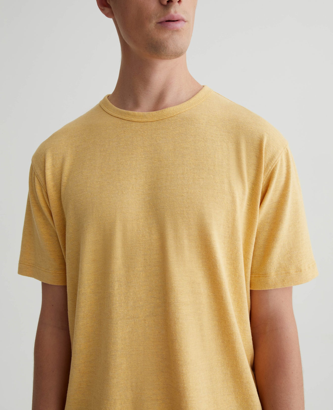 Wesley Crew Gold Coast Mens Top Photo 3