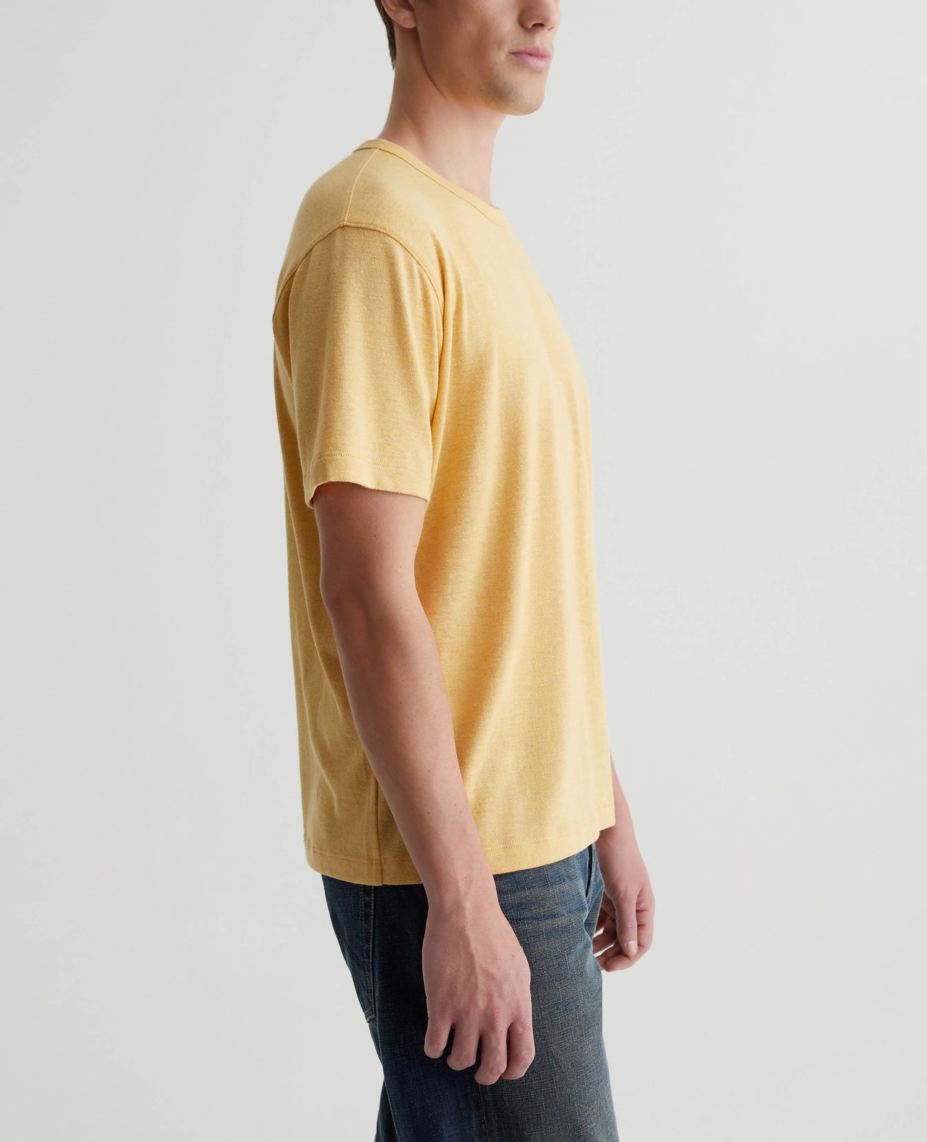 Wesley Crew Gold Coast Mens Top Photo 5