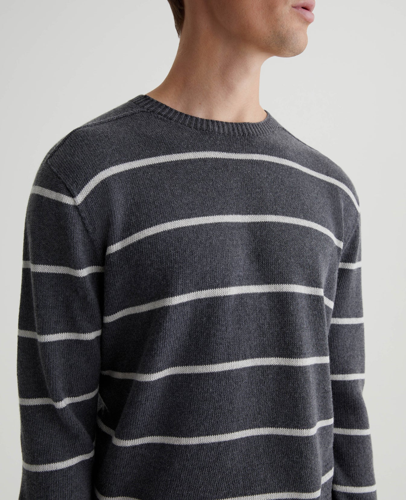 Beck Crew Heather Charcoal/Light Heather Mens Top Photo 3