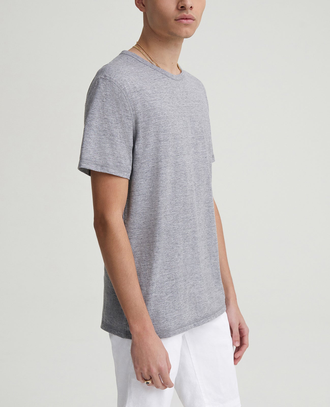 Anders Crew Heather Grey Classic Crew Neck Men Tops Photo 2