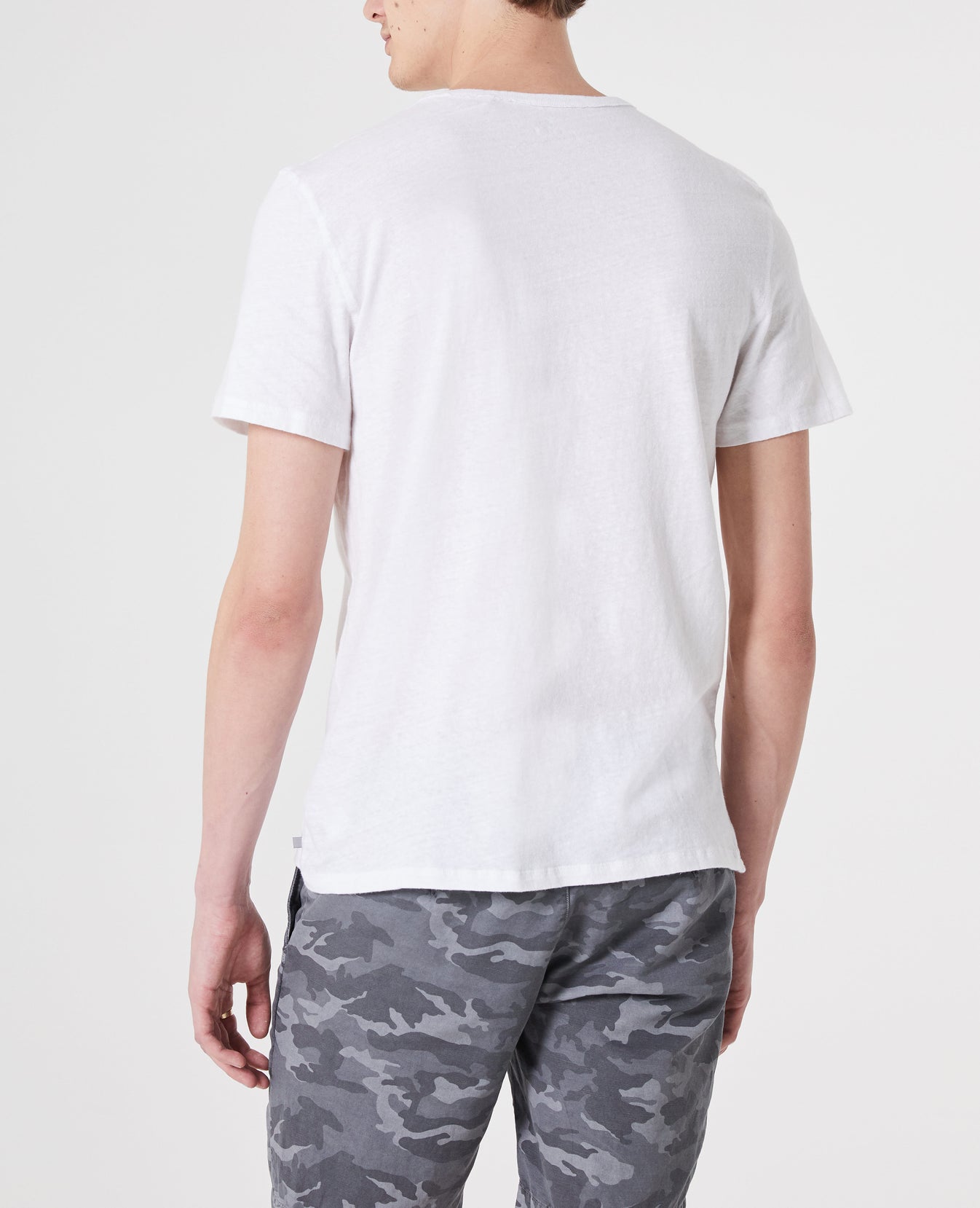 Anders Crew True White Classic Crew Neck Men Tops Photo 3