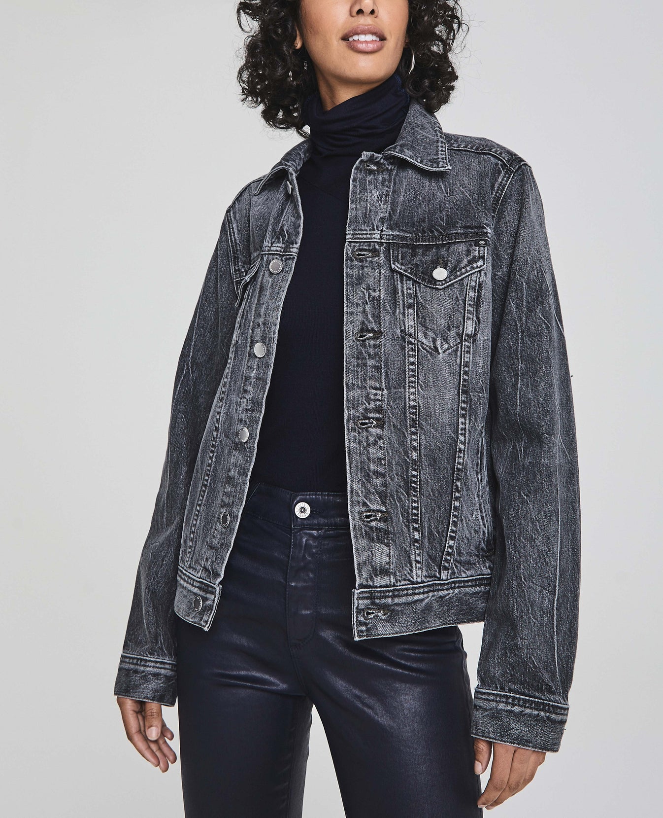 Mya Jacket Provocation Classic Fit Jacket Women Tops Photo 3