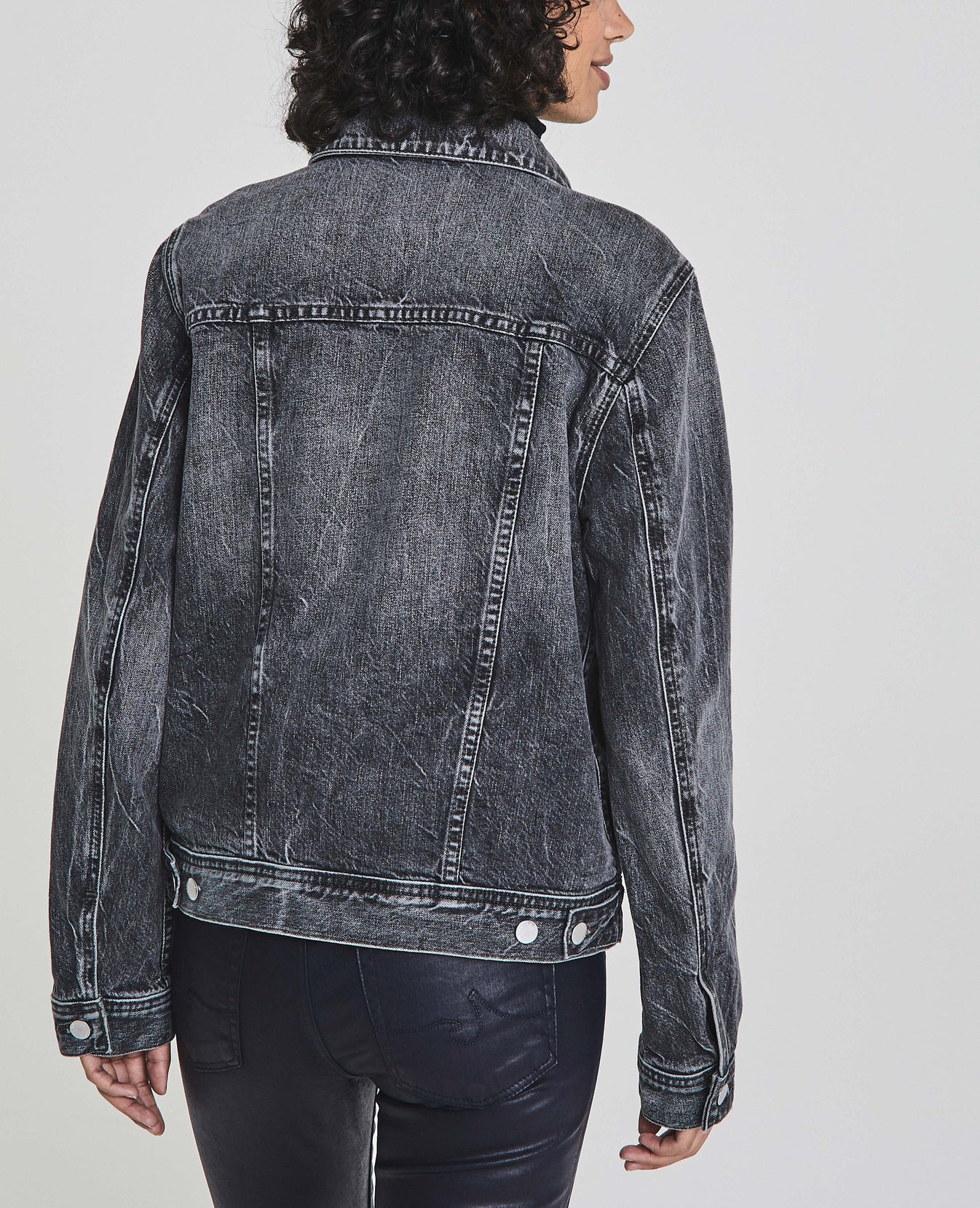 Mya Jacket Provocation Classic Fit Jacket Women Tops Photo 4