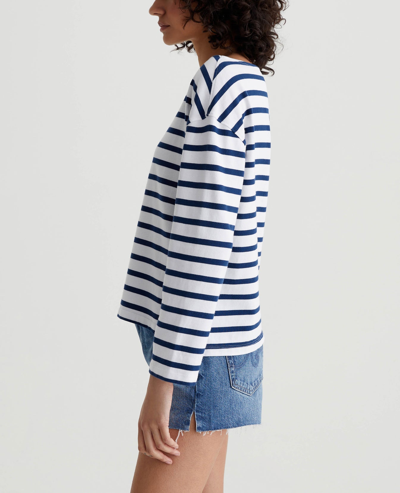 Annie True White/Navy Womens Top Photo 4