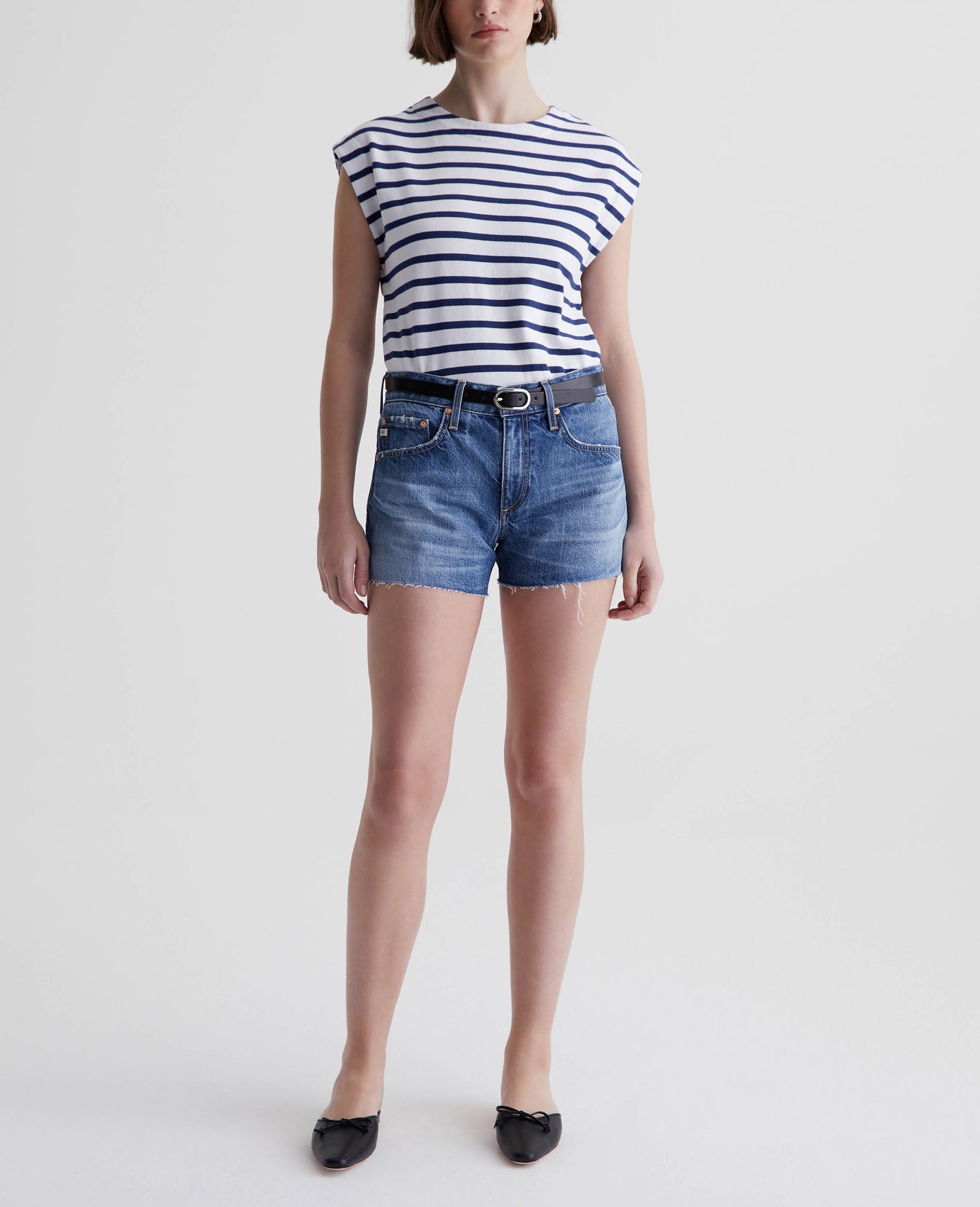 Lyra True White/Navy Womens Top Photo 4