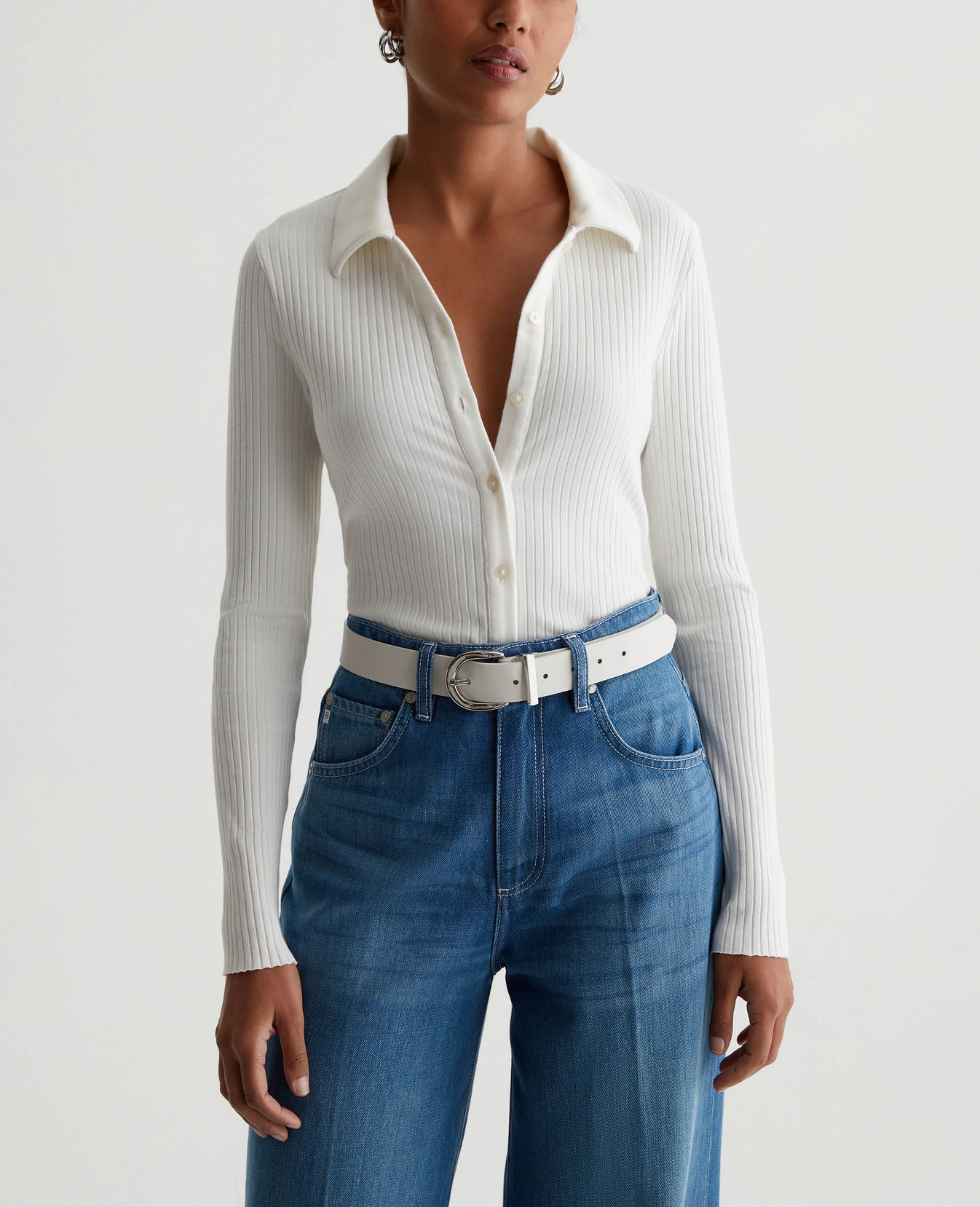 Jolan Top Ex-White Womens Top Photo 1