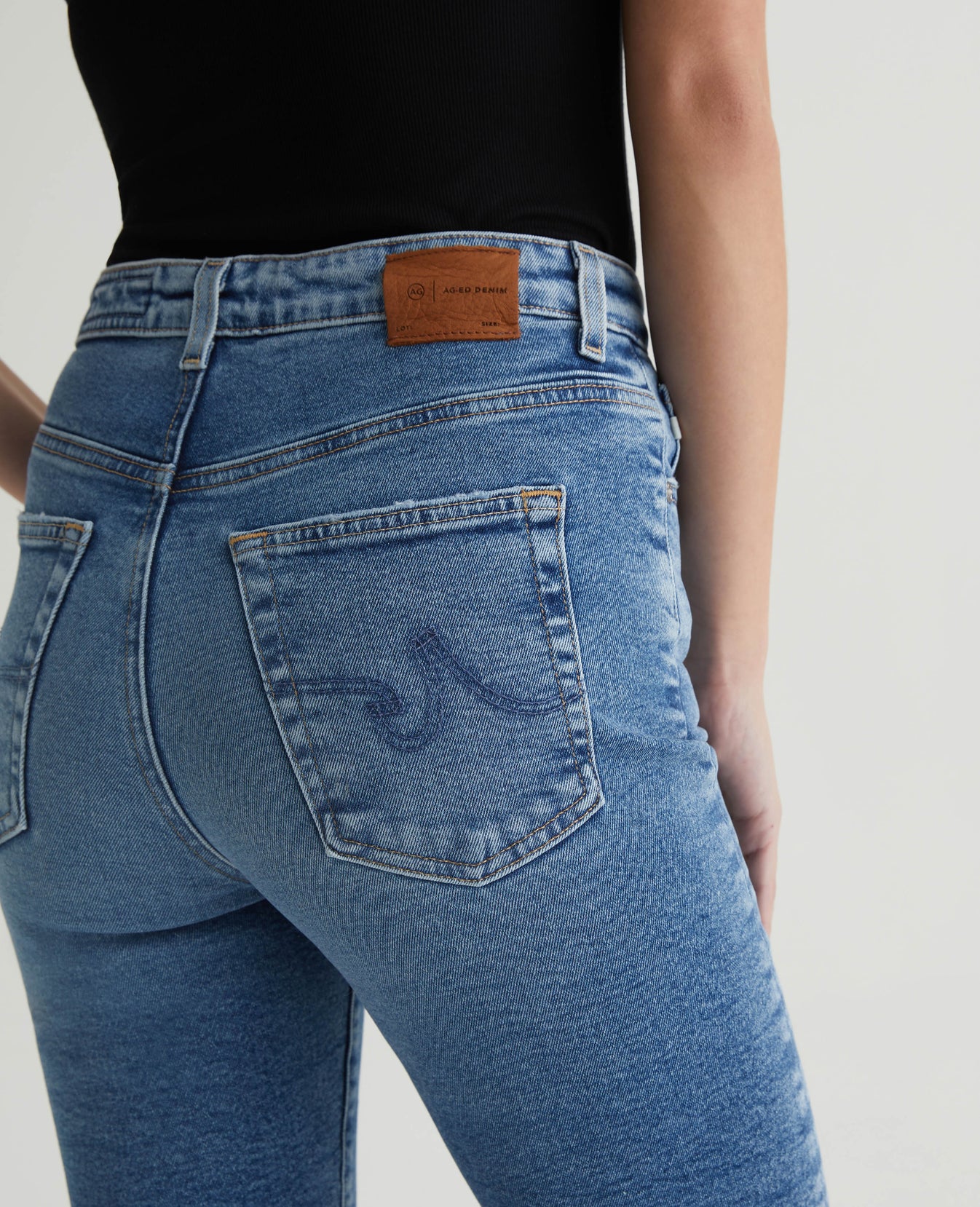 Alexxis 18 Years Atlantic Womens Bottom Photo 7