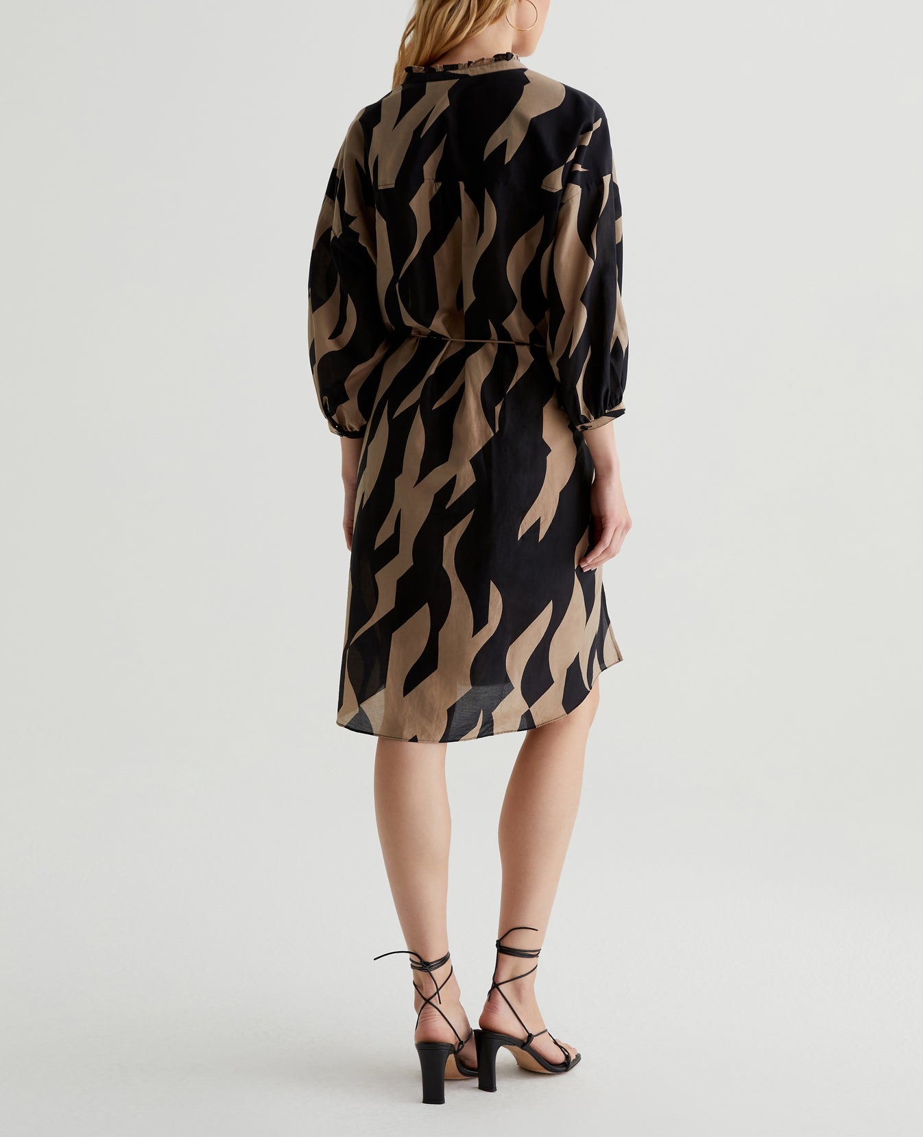 Octavia Dress Geo Wave True Black/Taupe Womens Top Photo 6