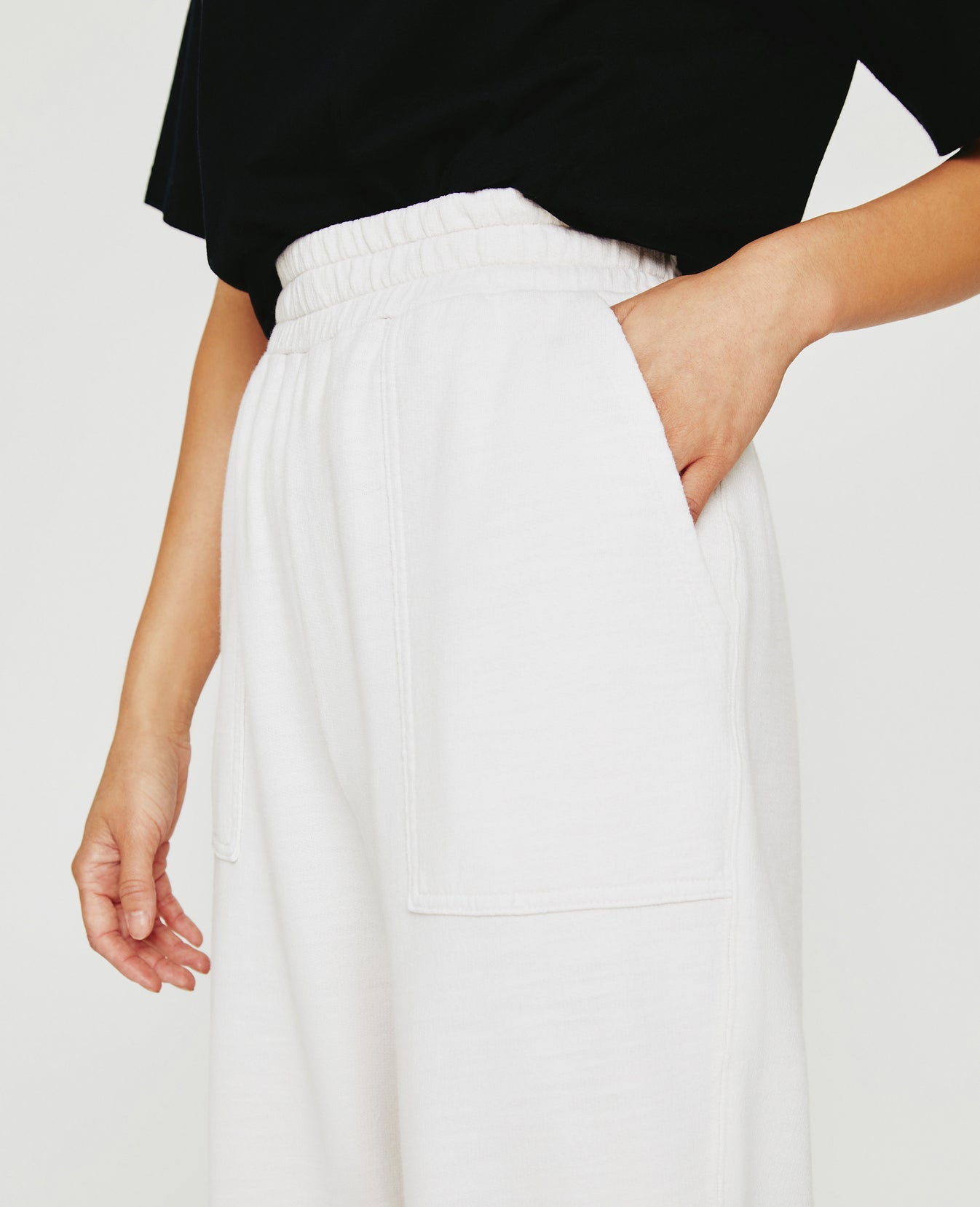 Nova Sweatpant Ivory Dust Relaxed Sweatpant Women Bottom Photo 3