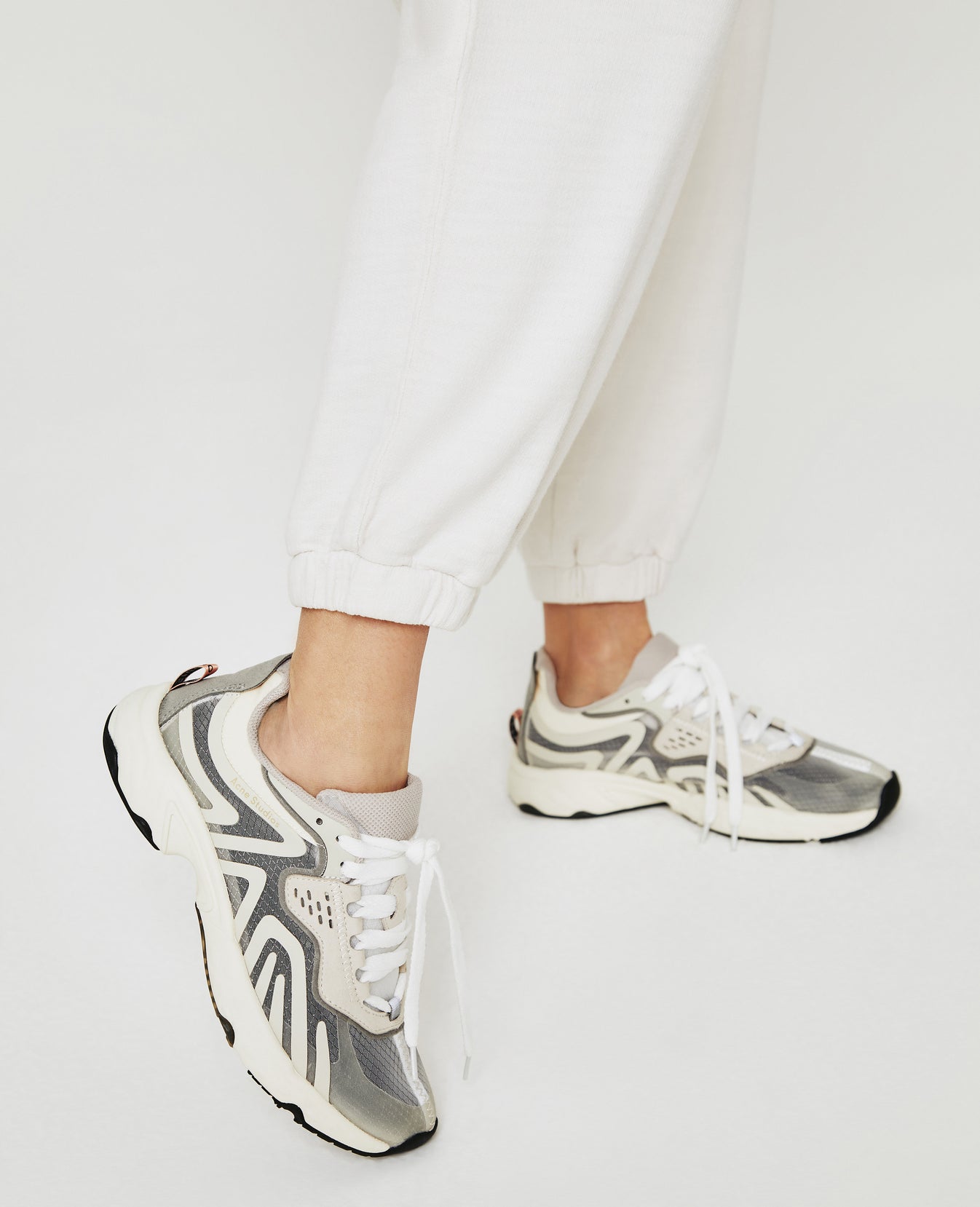 Nova Sweatpant Ivory Dust Relaxed Sweatpant Women Bottom Photo 5