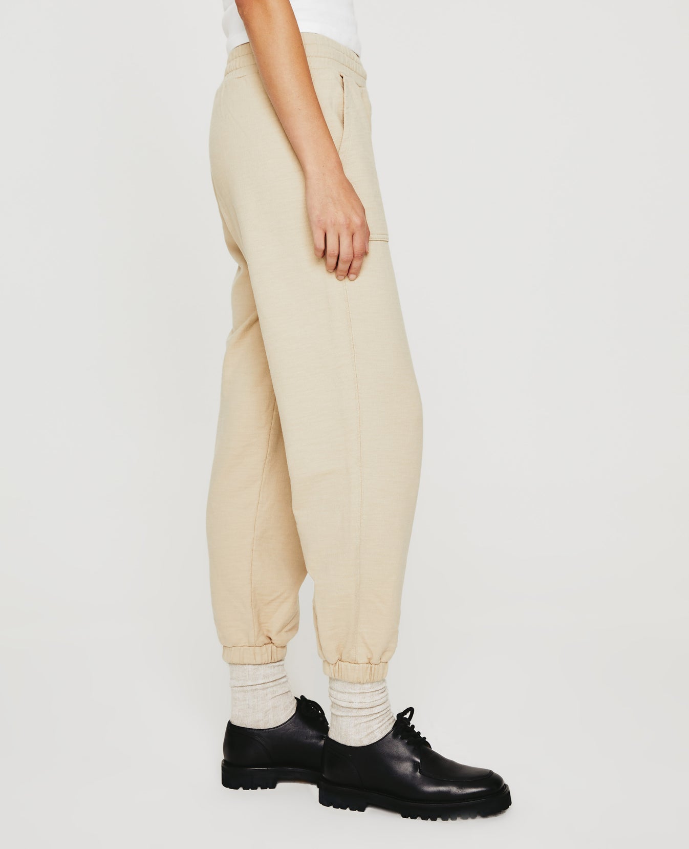 Nova Sweatpant Yuma Sand Womens Top Photo 5