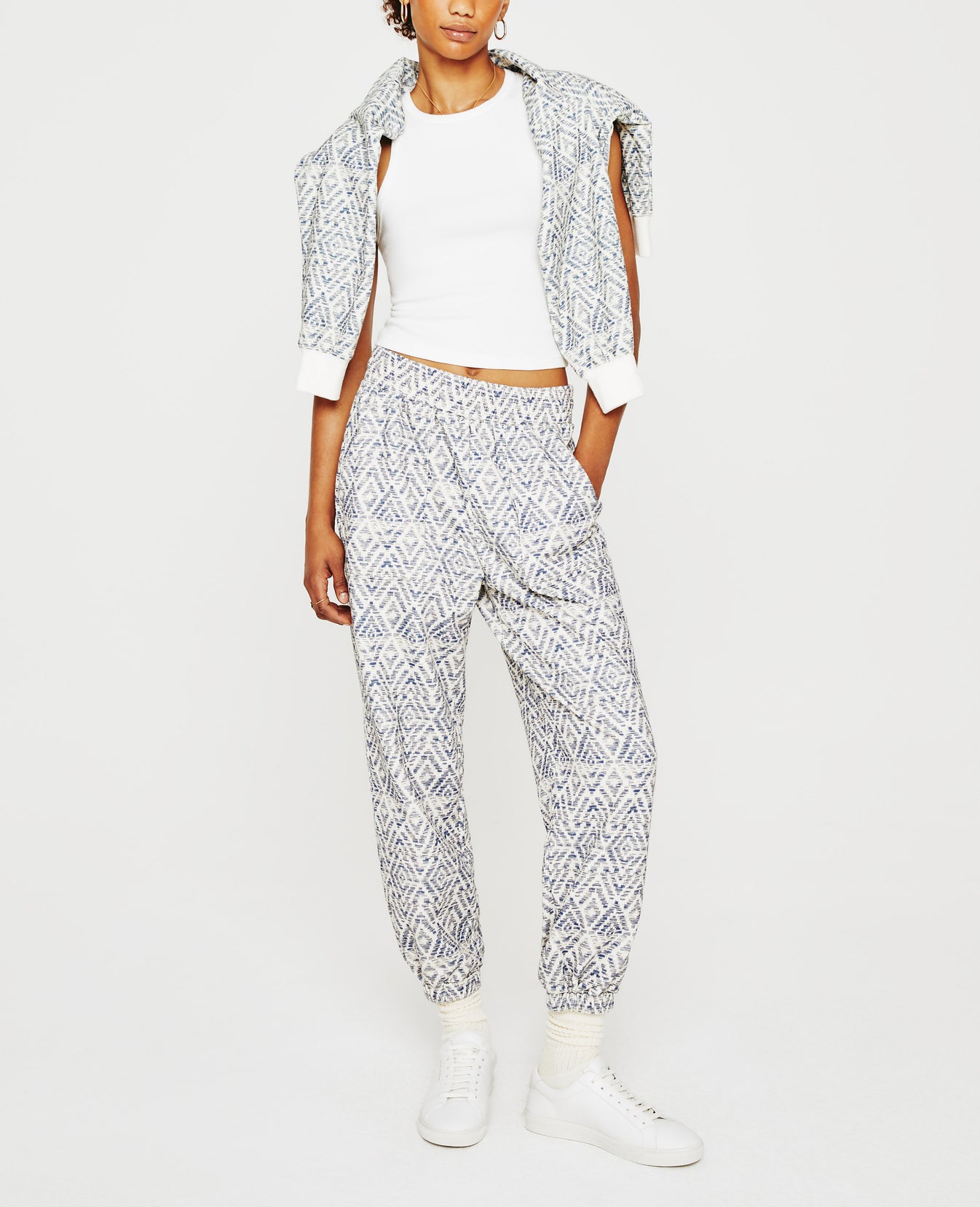Nova Sweatpant Diamond Chevron Blue Multi Womens Bottom Photo 1