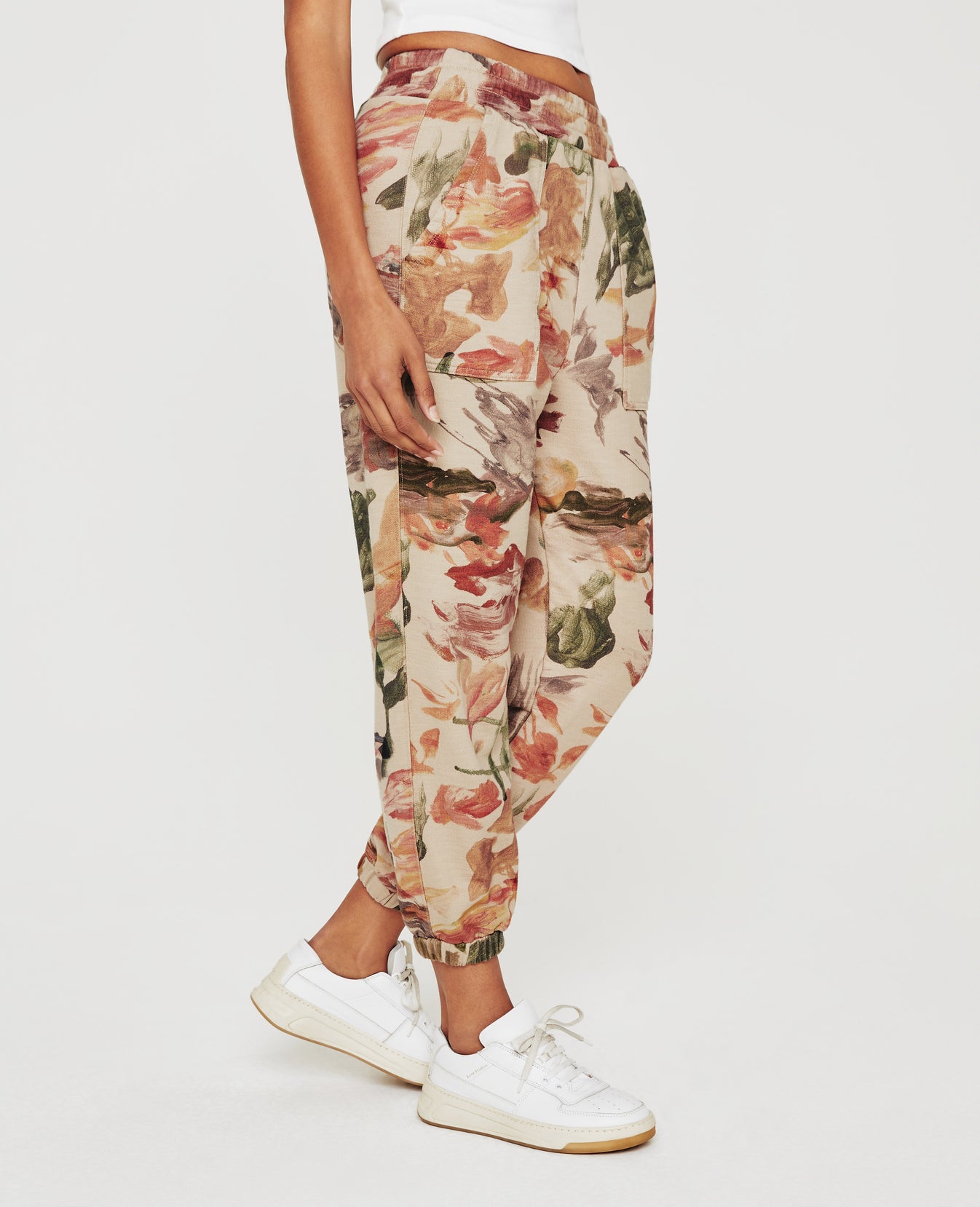 Nova Sweatpant Garden Camo Neutral Multi Womens Top Photo 5
